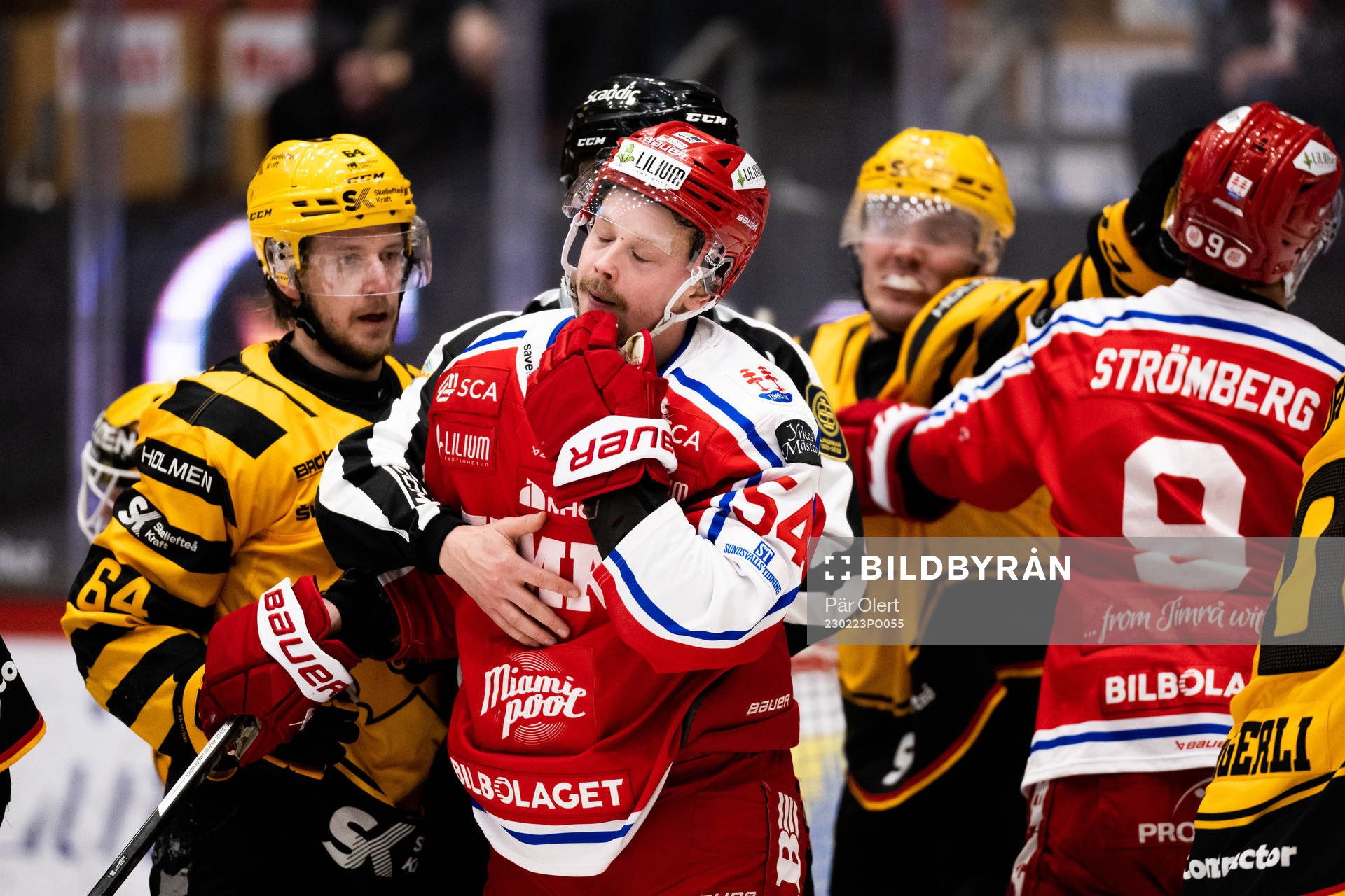 Timrås Jonathan Dahlén