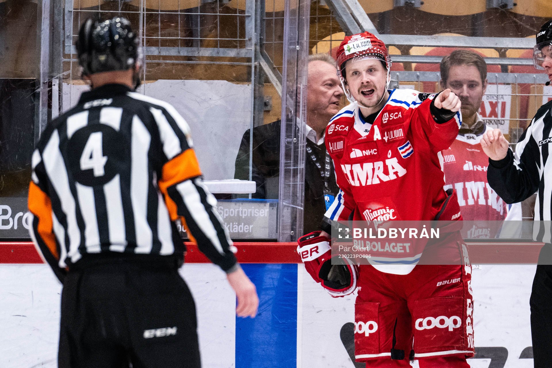 Timrås Jonathan Dahlén reagerar