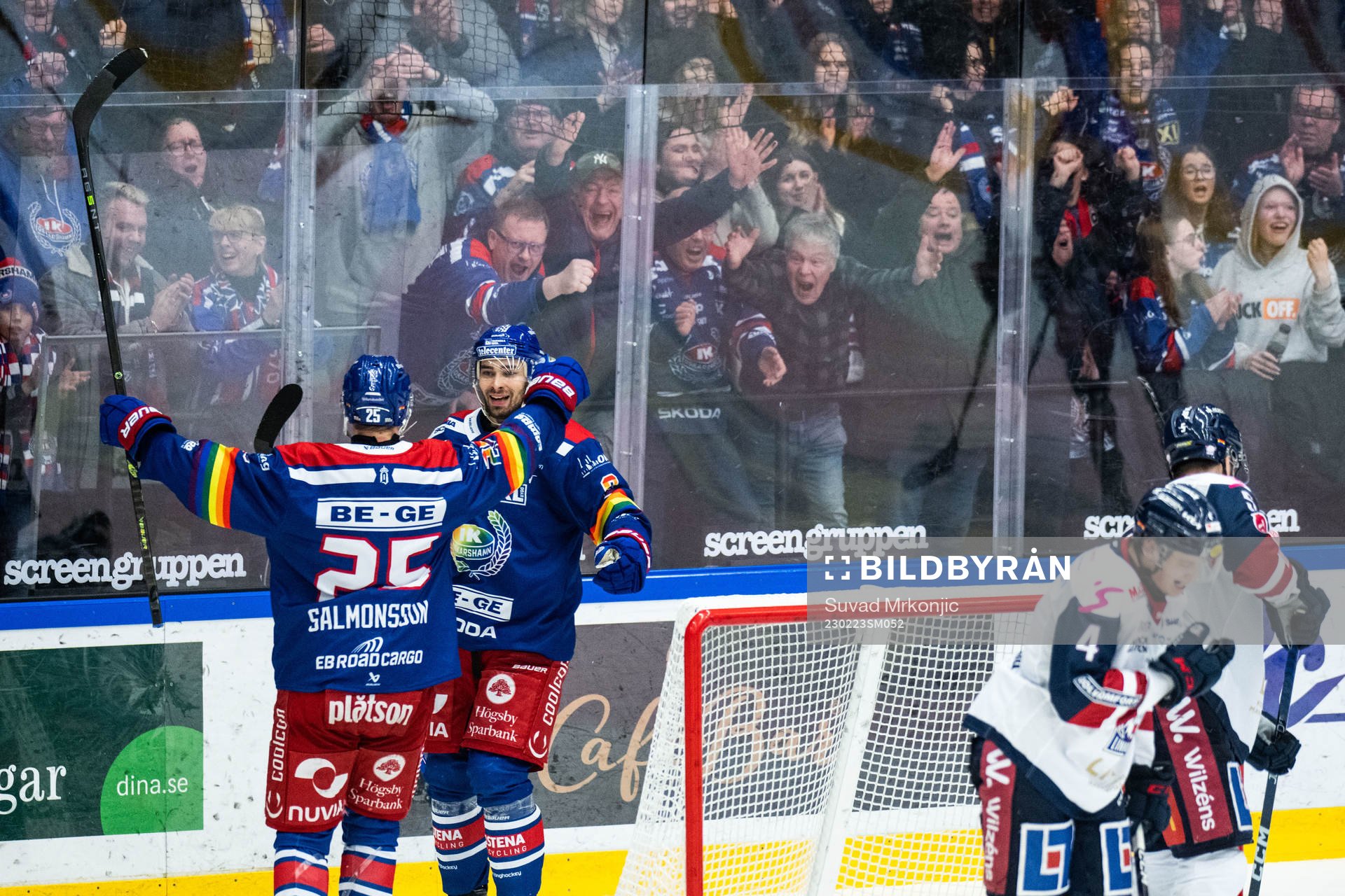Oskarshamns Ahti Oksanen jublar med Johannes Salmonsson