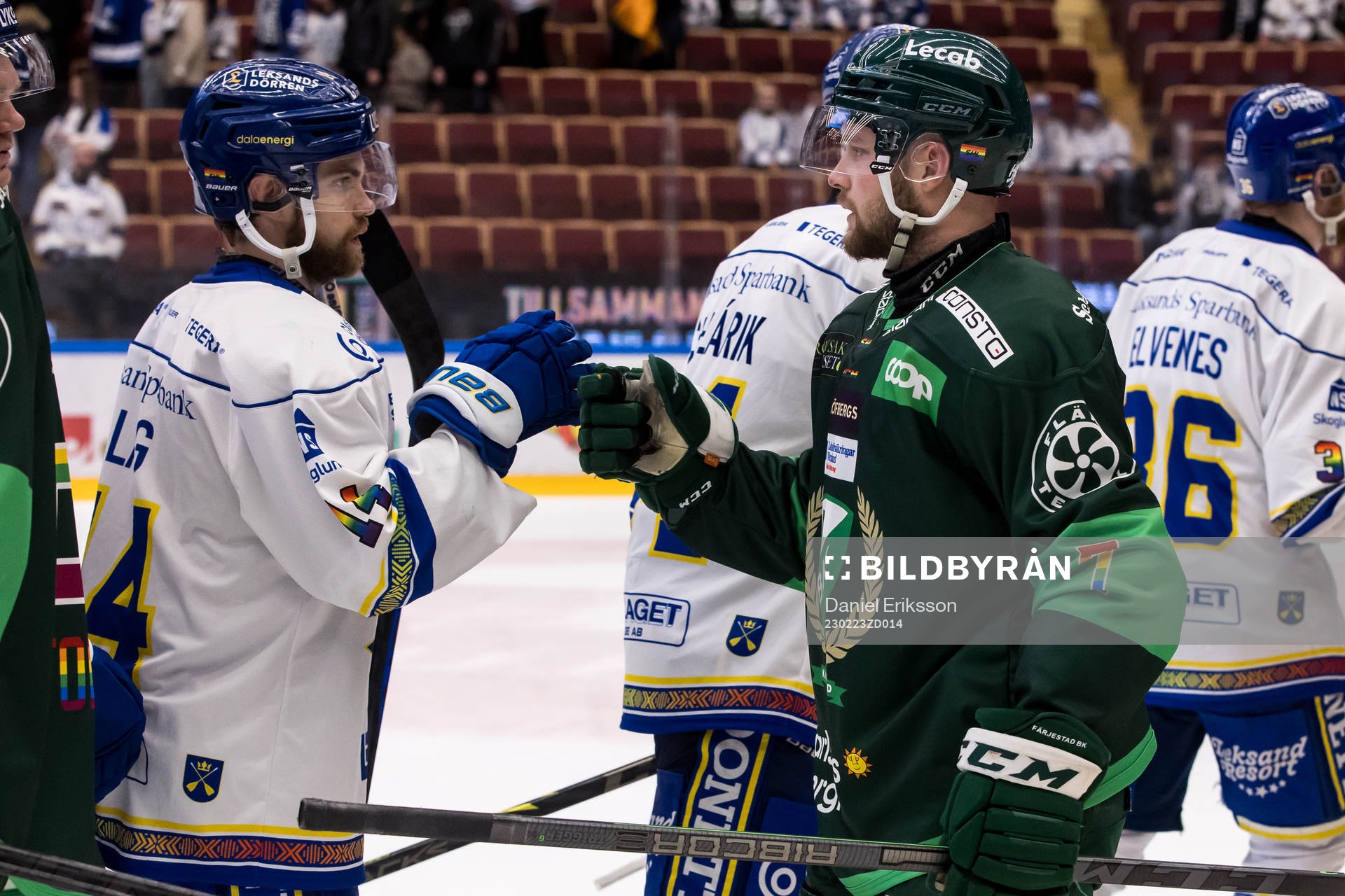 Färjestads Axel Bergkvist och Leksands Oskar Lang