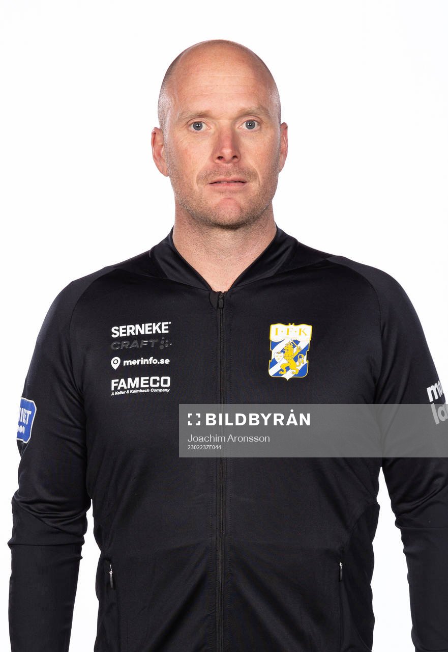 Göteborgs Fysioterapeut Calle Persson poserar för ett porträtt den 23 februari 2023 i Göteborg.