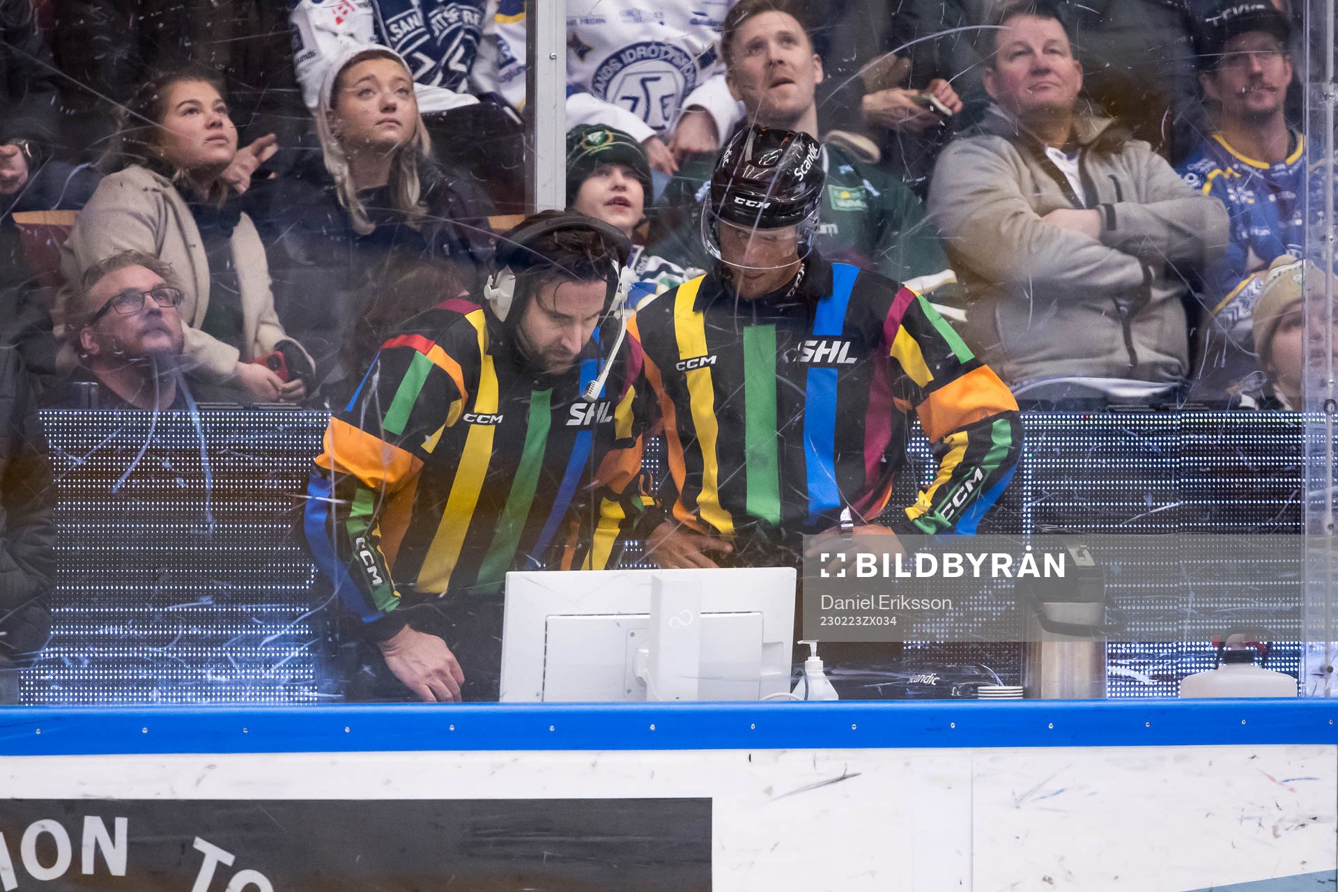 Videogranskning av Domare Mikael Sjöqvist och Domare