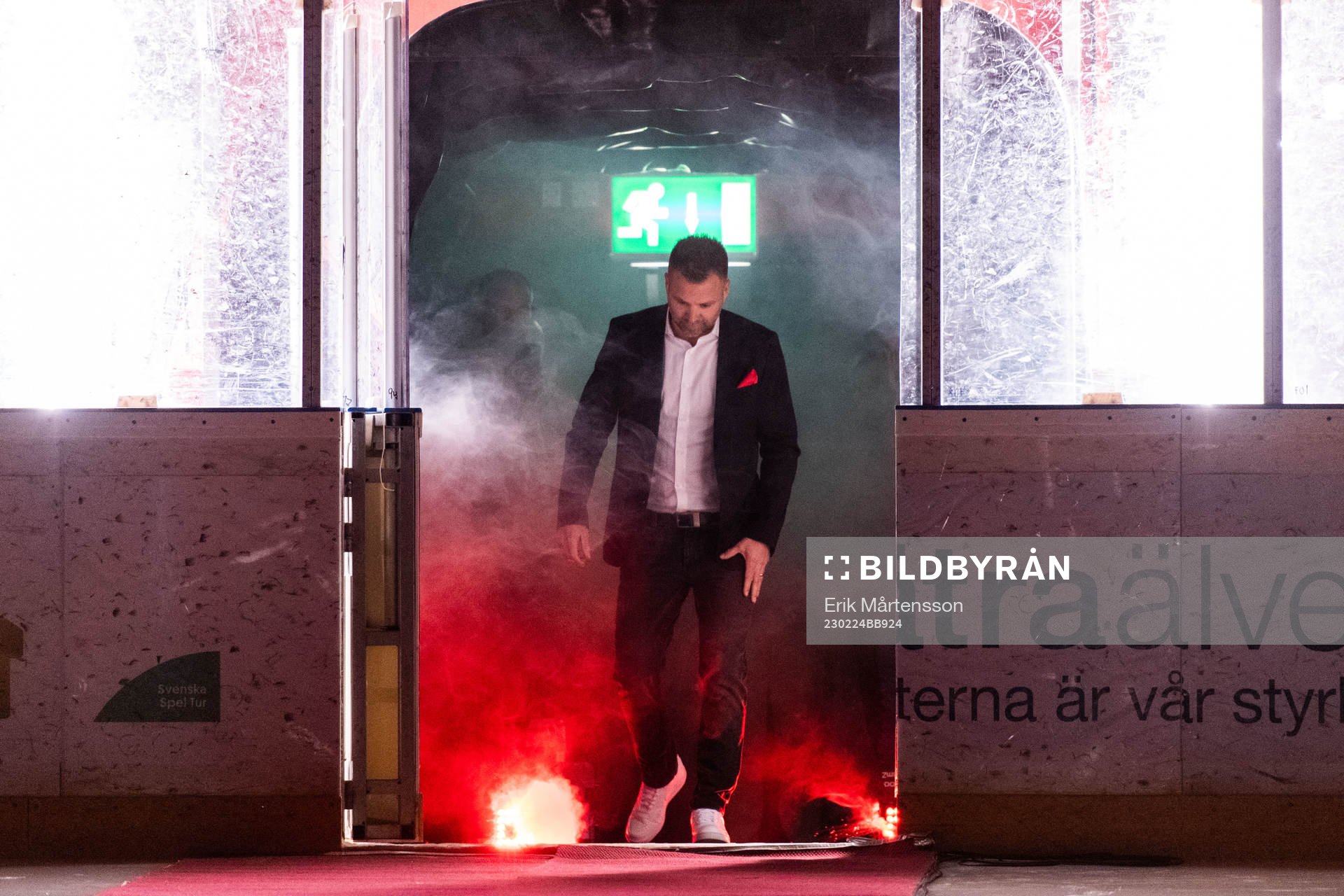 Niklas Sundström hyllas