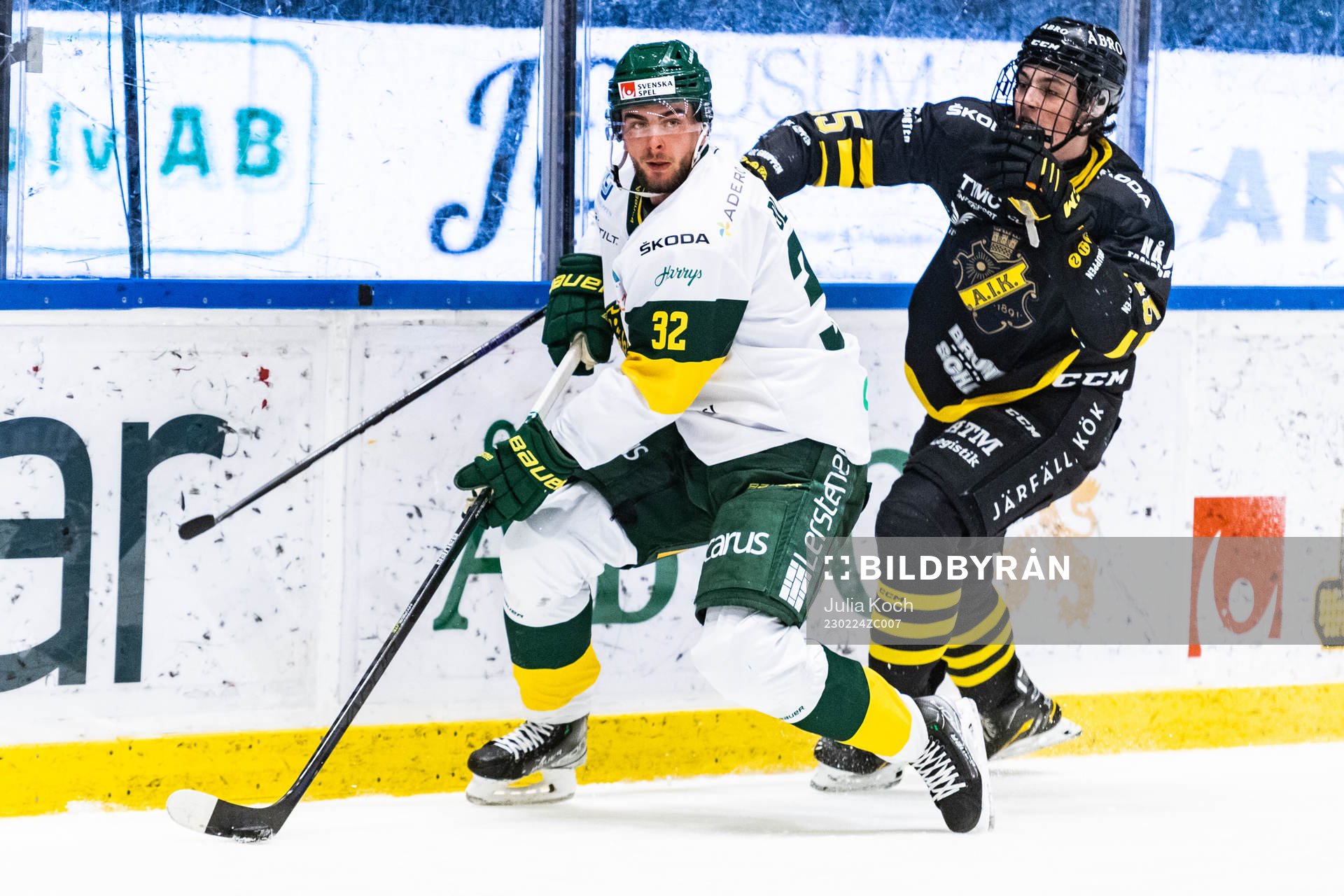 Björklövens Jacob Olofsson och AIKs Dalibor Dvorsky