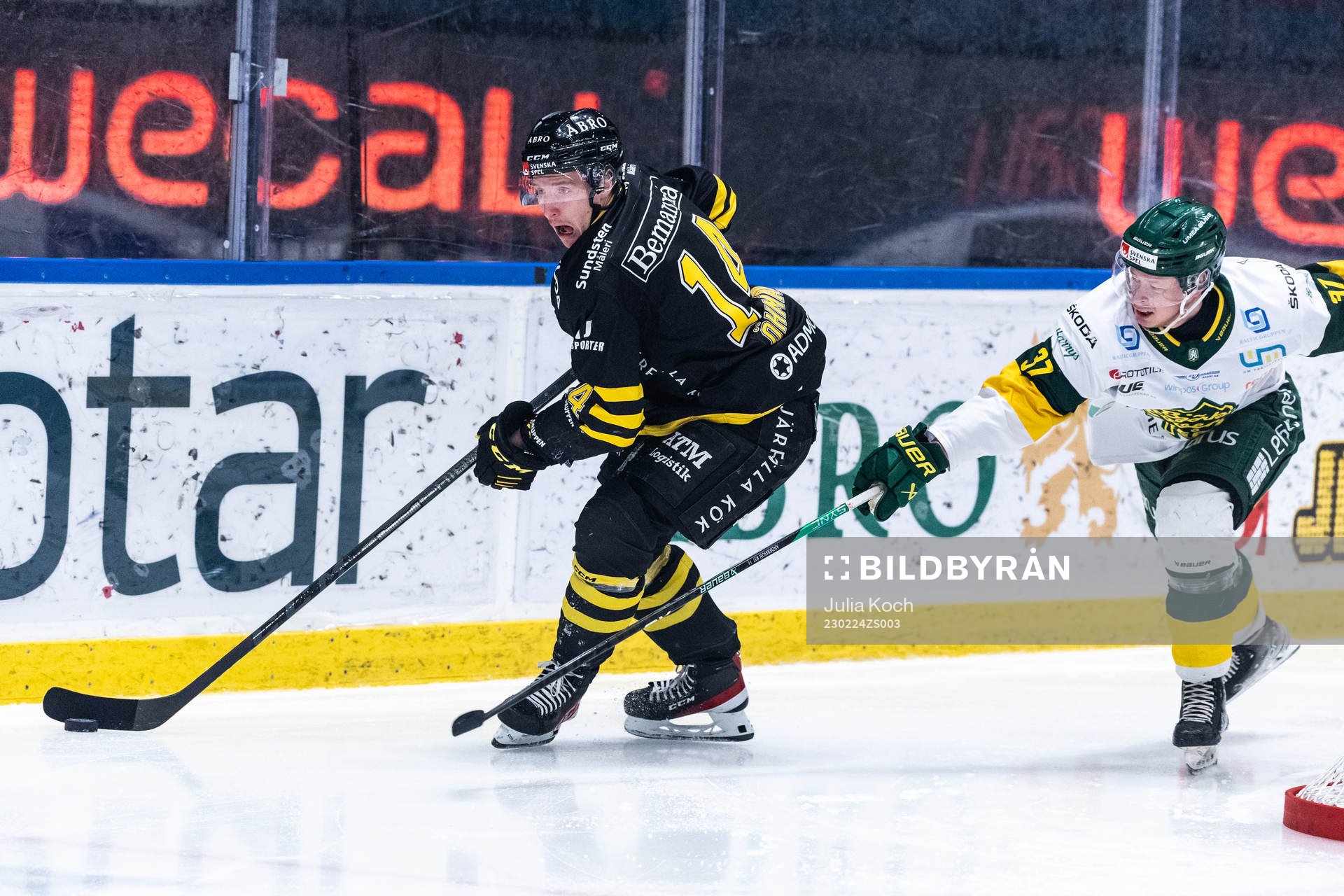 AIKs Oscar Öhman och Björklövens Jacob Andersson