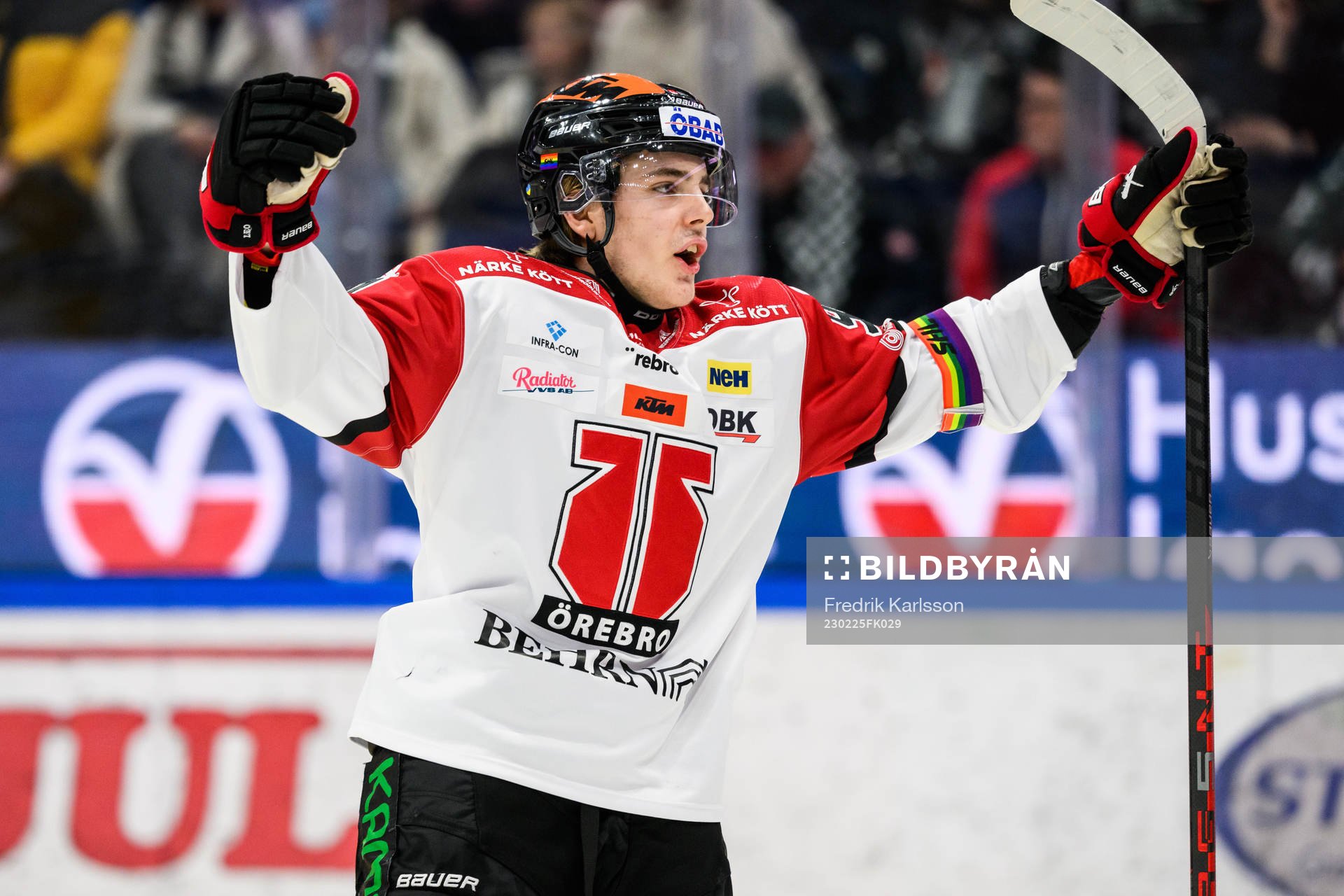 Örebros Leo Carlsson jublar