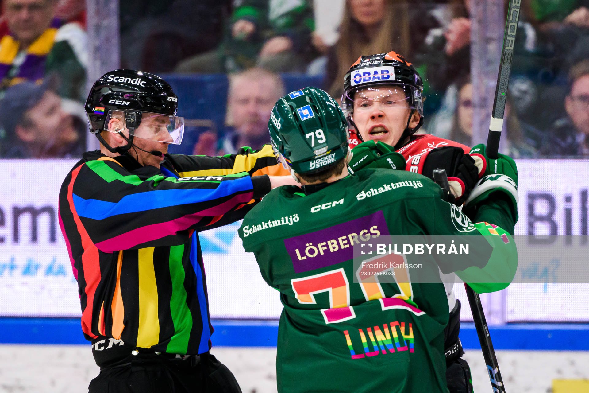 Färjestads Patrik Lundh och Örebros Linus Öberg