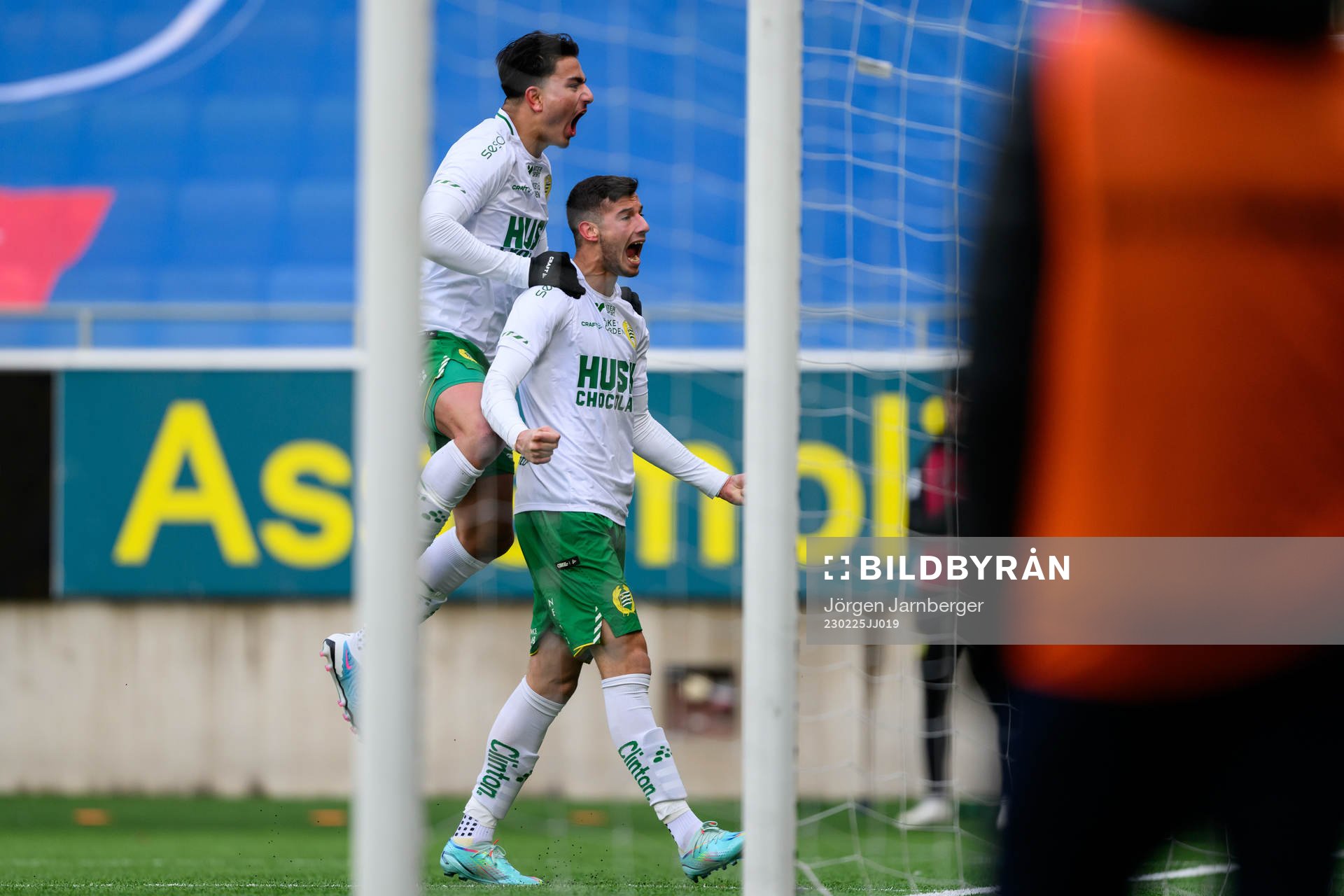 Hammarbys Viktor Djukanovic jublar