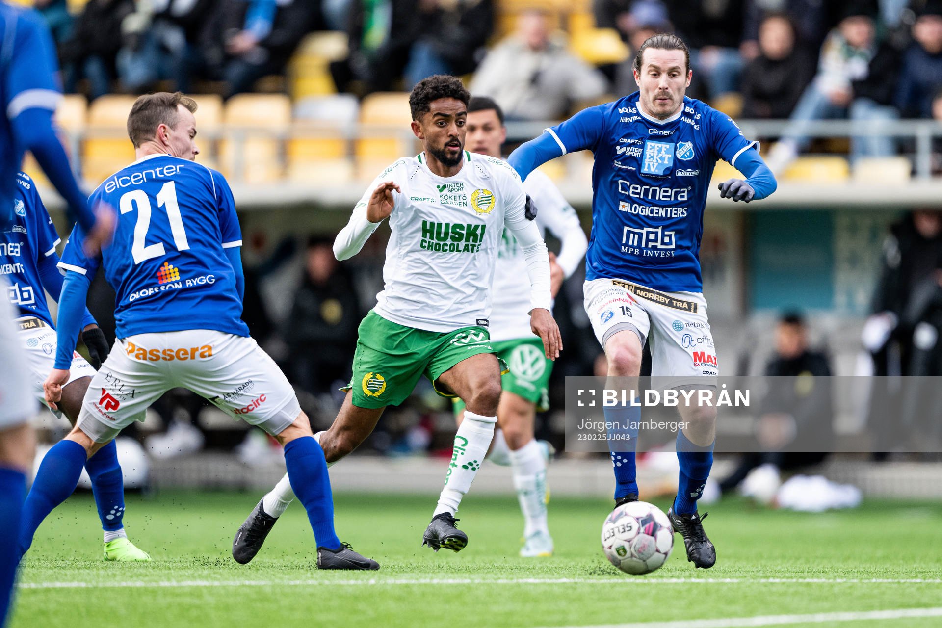 Hammarbys Tesfaldet Tekie och Norrbys Nino Osmanagic