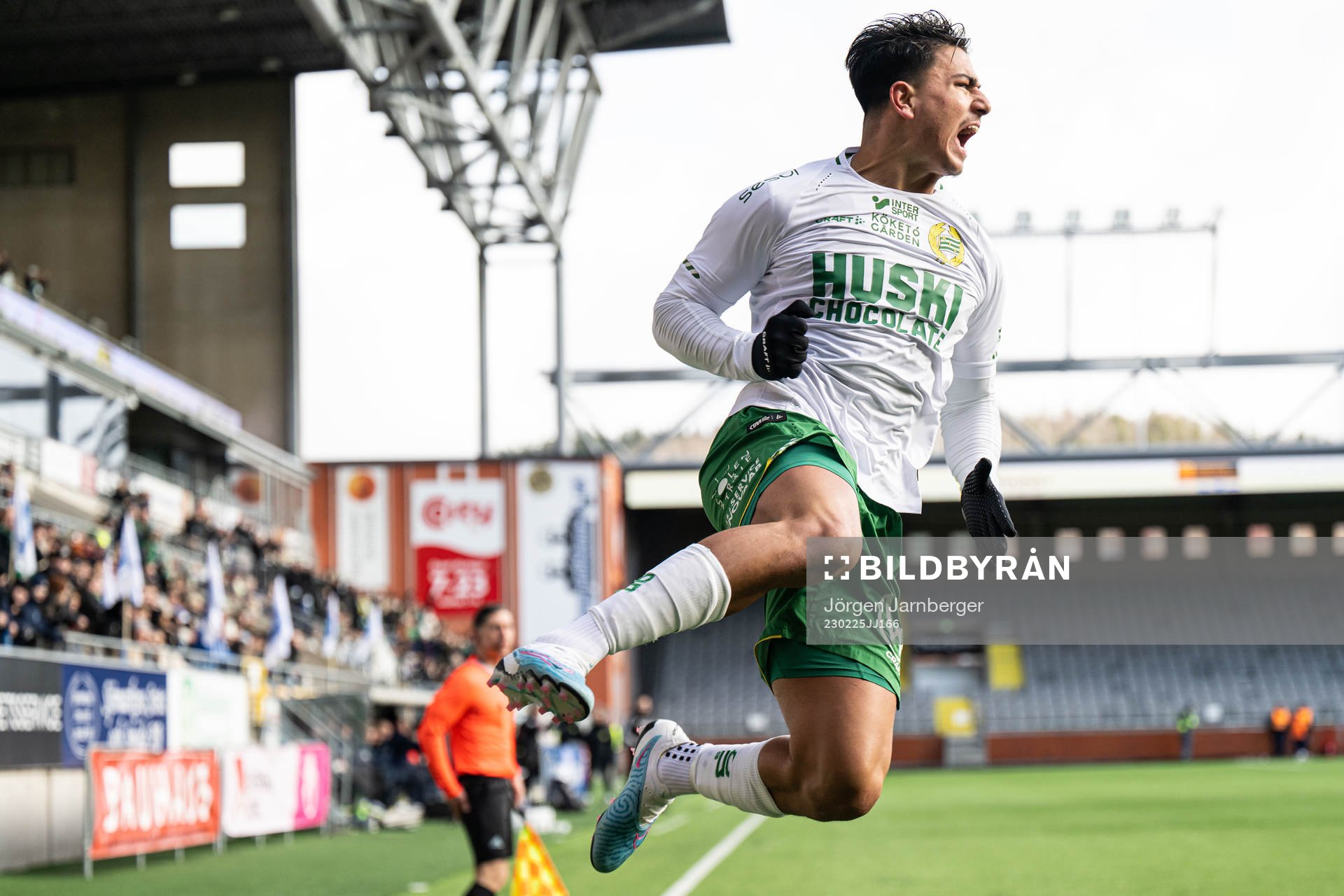 Hammarbys Jusef Erabi jublar