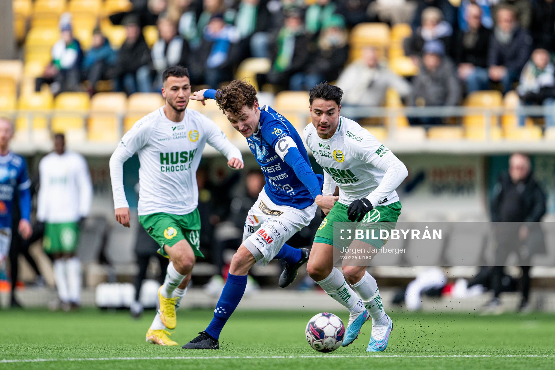 Norrbys Alexander Salo och Hammarbys Jusef Erabi