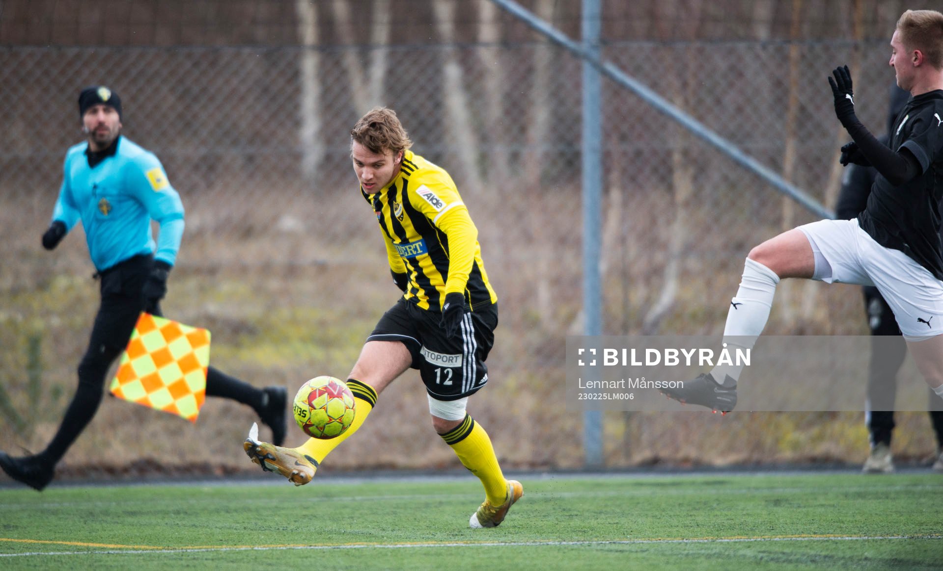 IFK Hässleholms Isaac Holmberg  i träningsmatchen mellan
