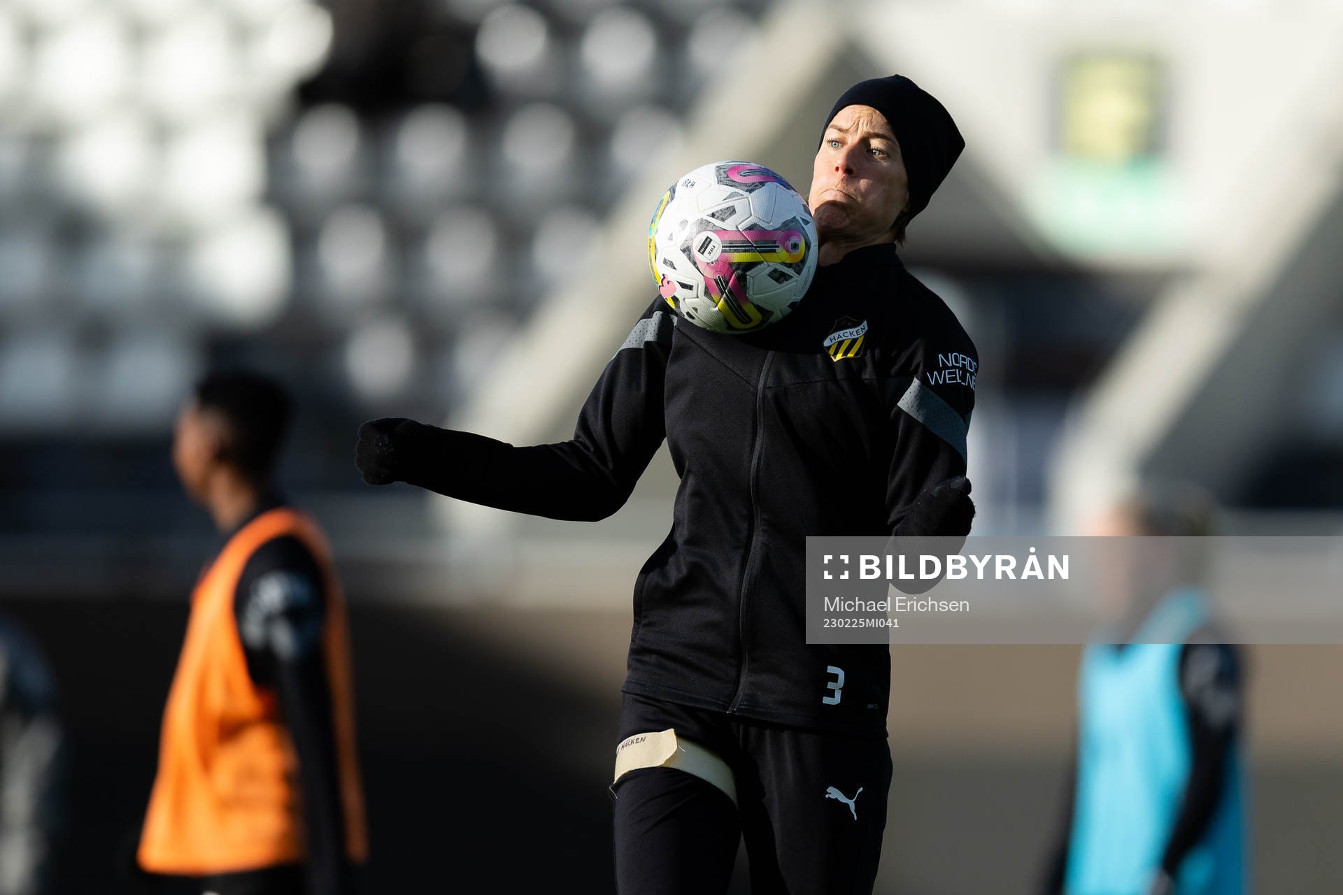 Häckens Aivi Luik innan fotbollsmatchen i Svenska Cupen