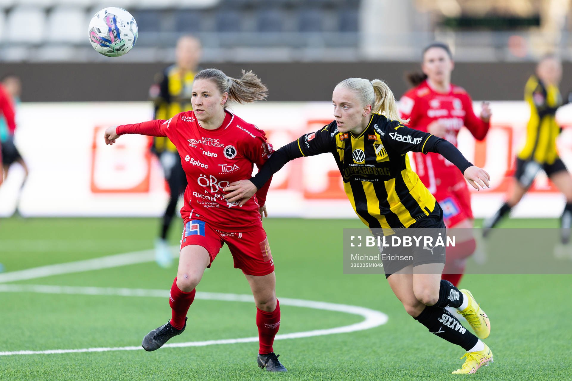 Örebros Katariina Kosola och Häckens Anna Sandberg