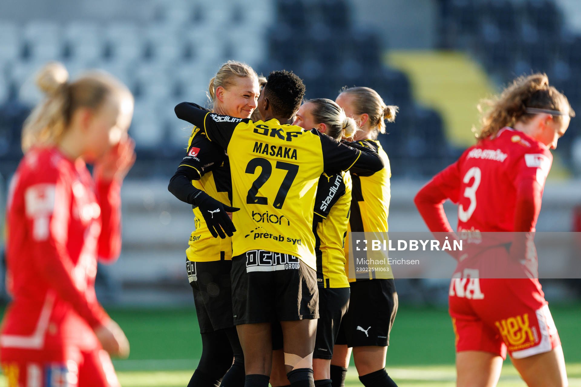 Häckens Stine Larsen jublar