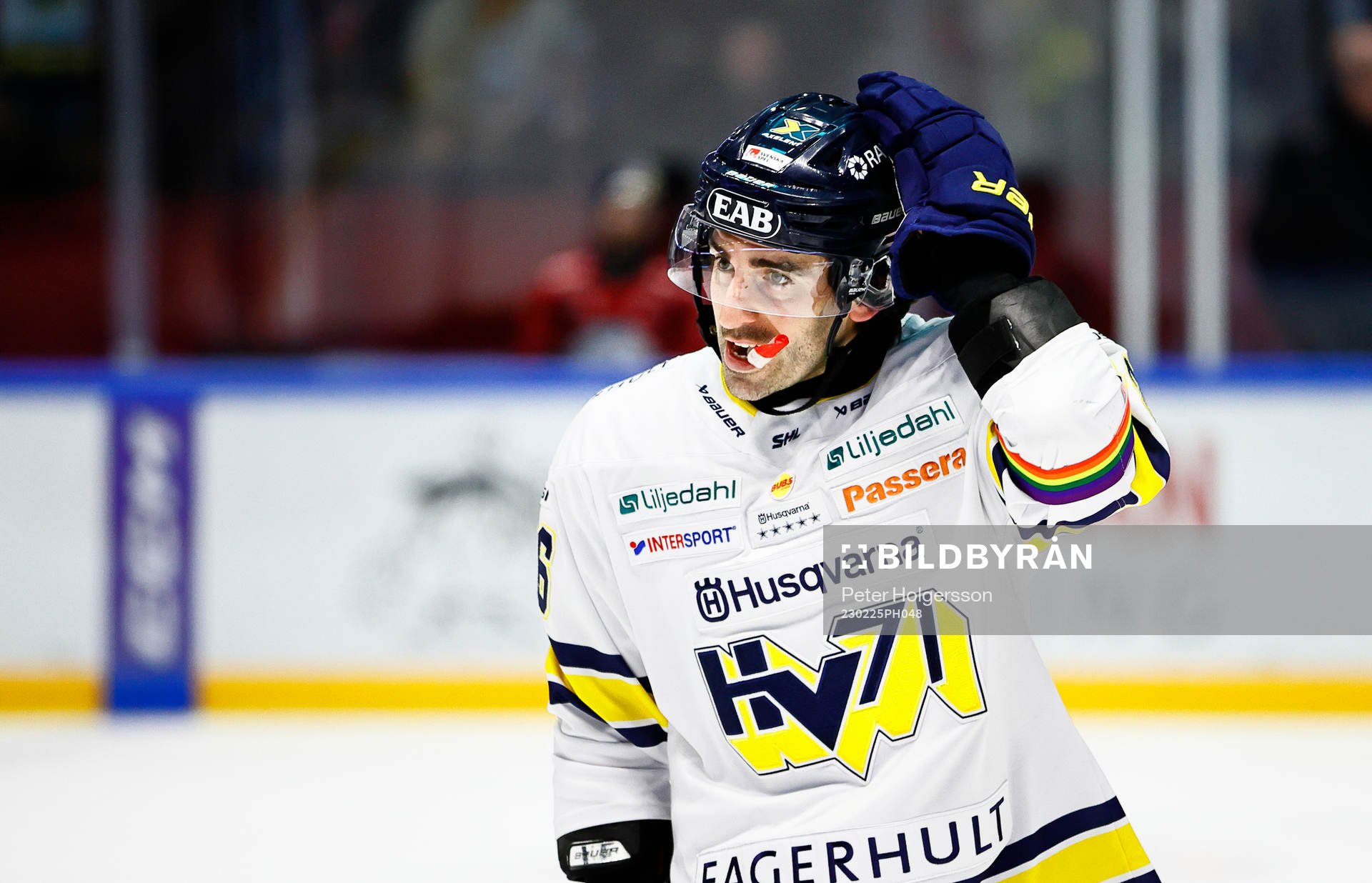 HV71s Joseph Laleggia jublar