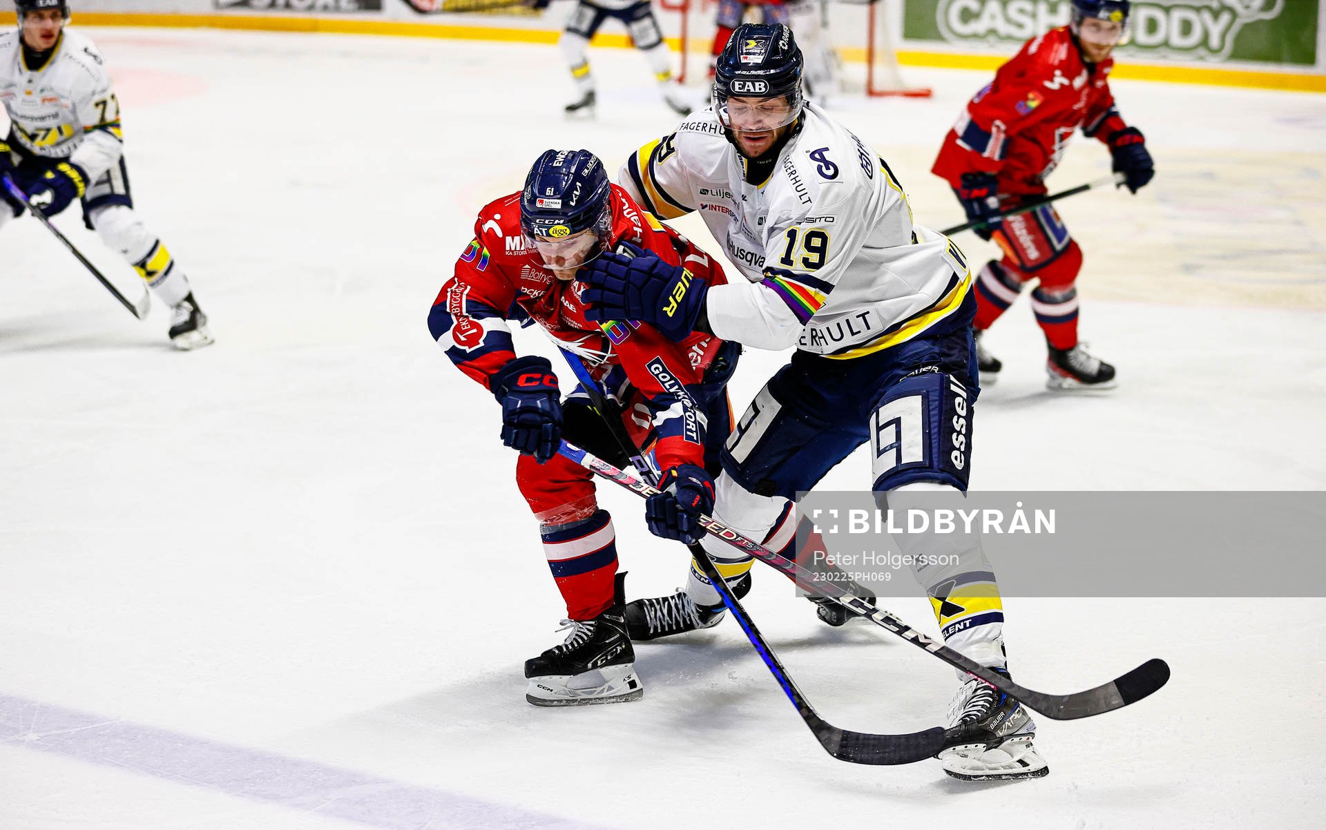 Linköpings Markus Ljungh och HV71s Sam Vigneault