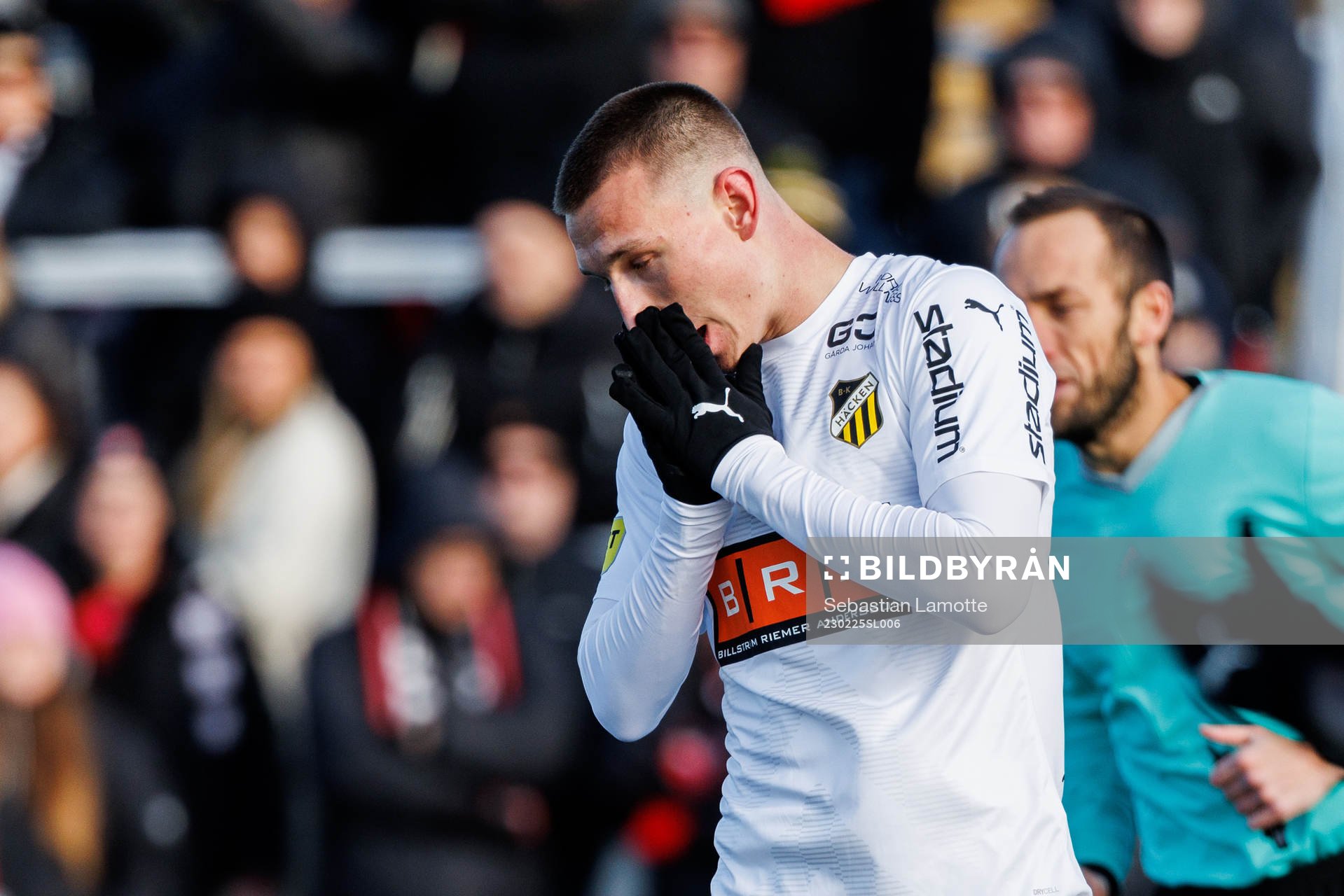 Häckens Kristoffer Lund Hansen deppar