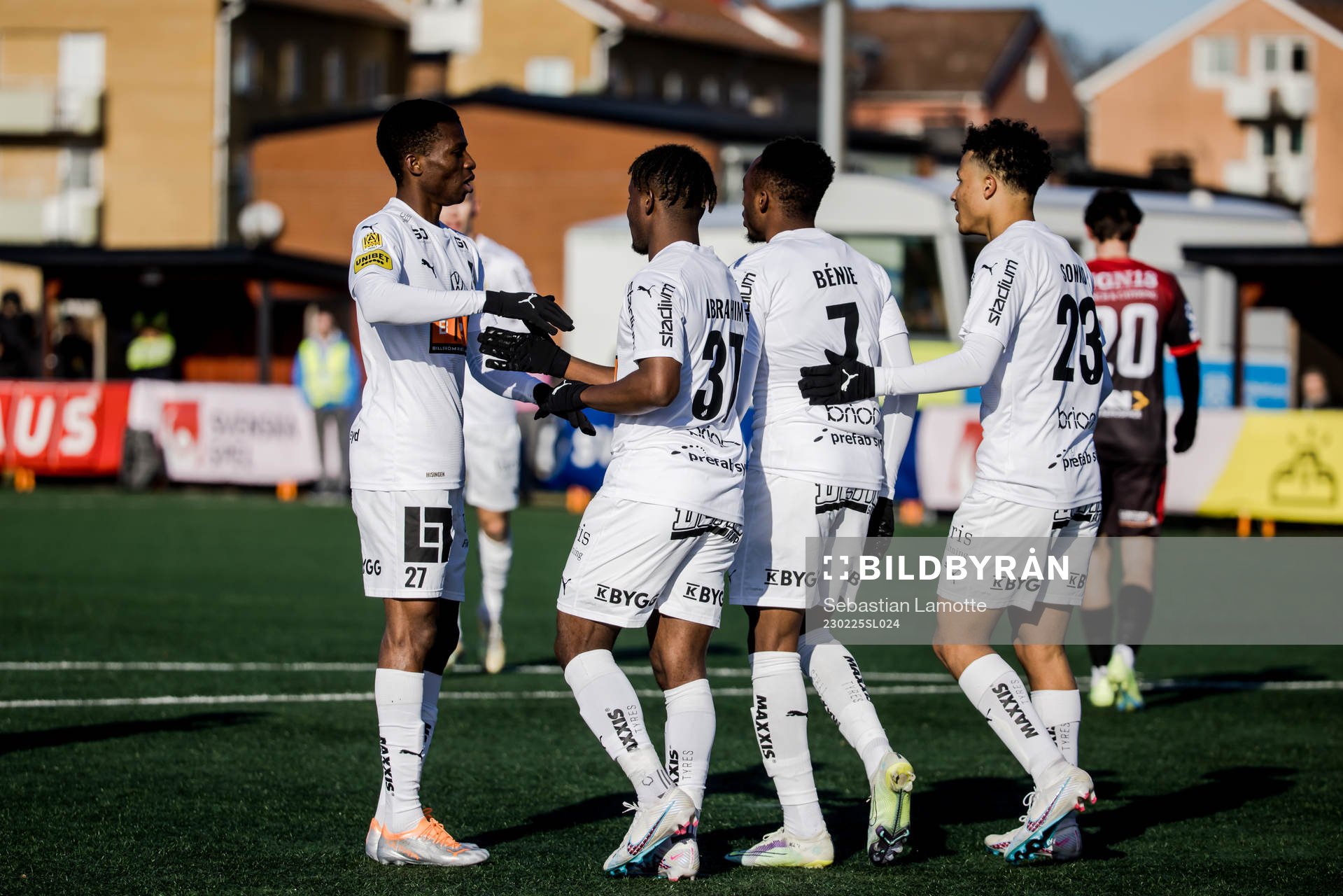 Häckens Ibrahim Sadiq har gjort 0-2 och jublar under fotbollsmatchen i Svenska Cupen mellan Trollhättan och Häcken den 25 februari 2023 i Trollhättan.