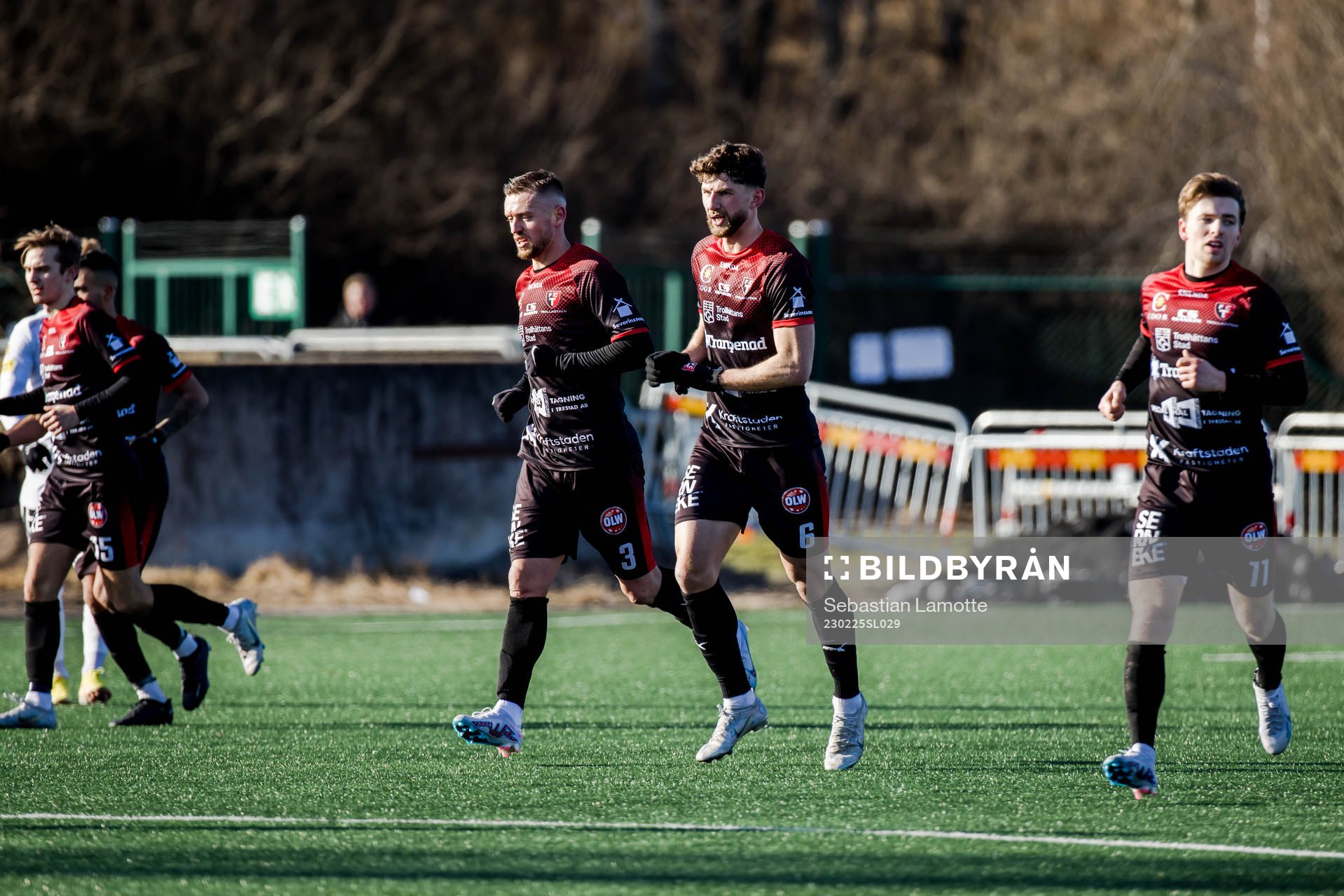 Trollhättans Alibek Aliev har gjort 1-3 och jublar