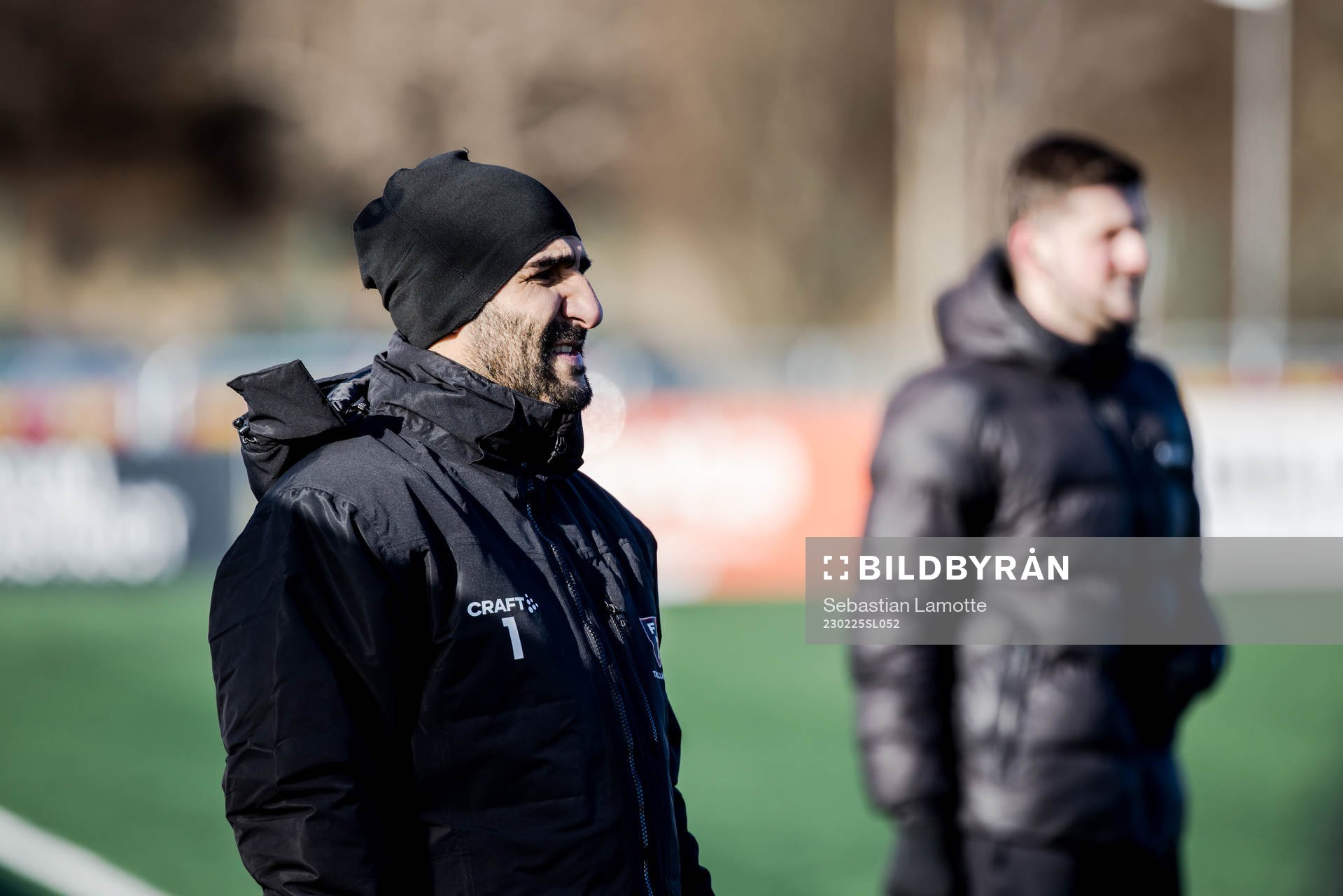 Trollhättans tränare Mak Lind under fotbollsmatchen i Svenska Cupen mellan Trollhättan och Häcken den 25 februari 2023 i Trollhättan.