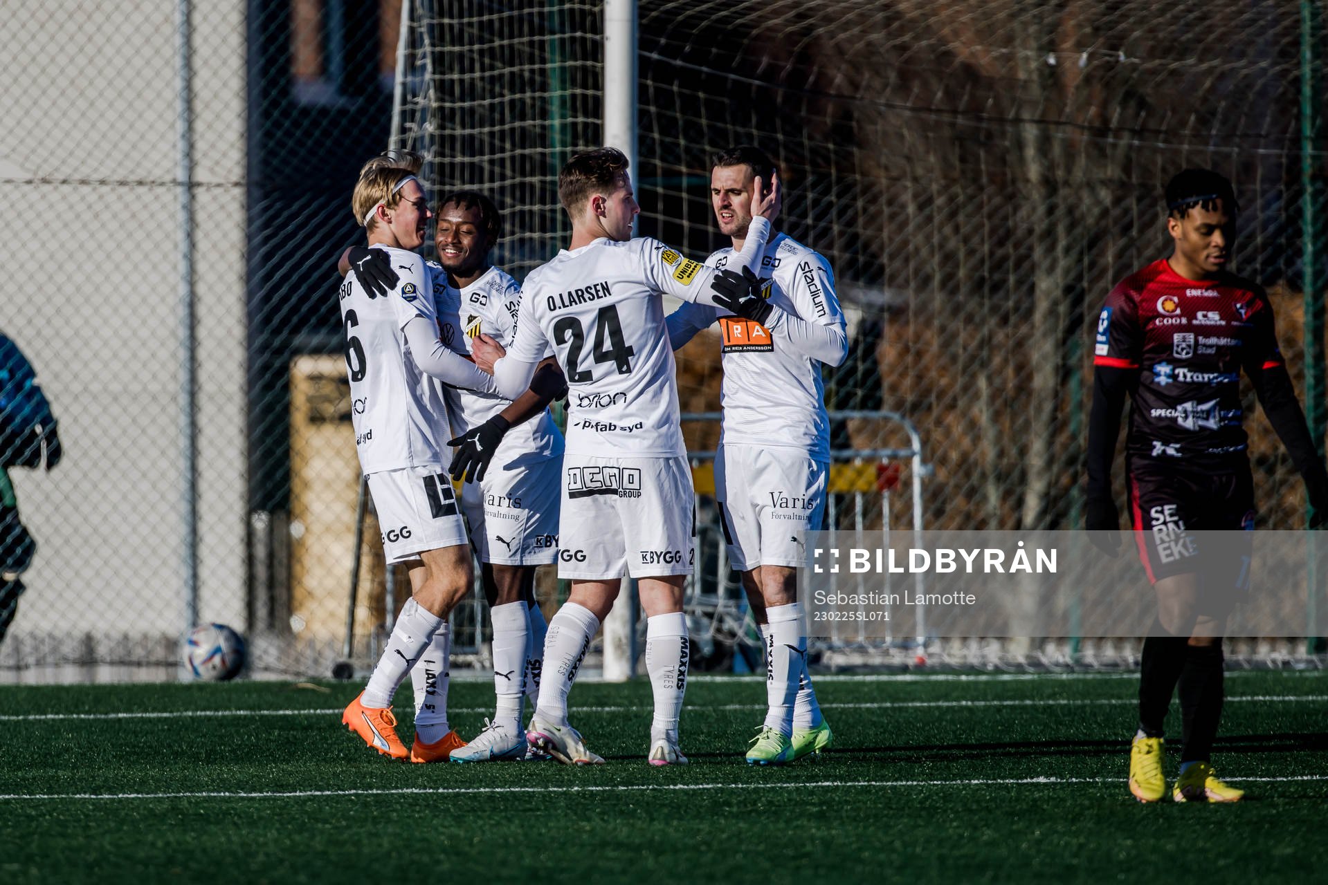 Häckens Ibrahim Sadiq har gjort 1-6 och jublar under fotbollsmatchen i Svenska Cupen mellan Trollhättan och Häcken den 25 februari 2023 i Trollhättan.