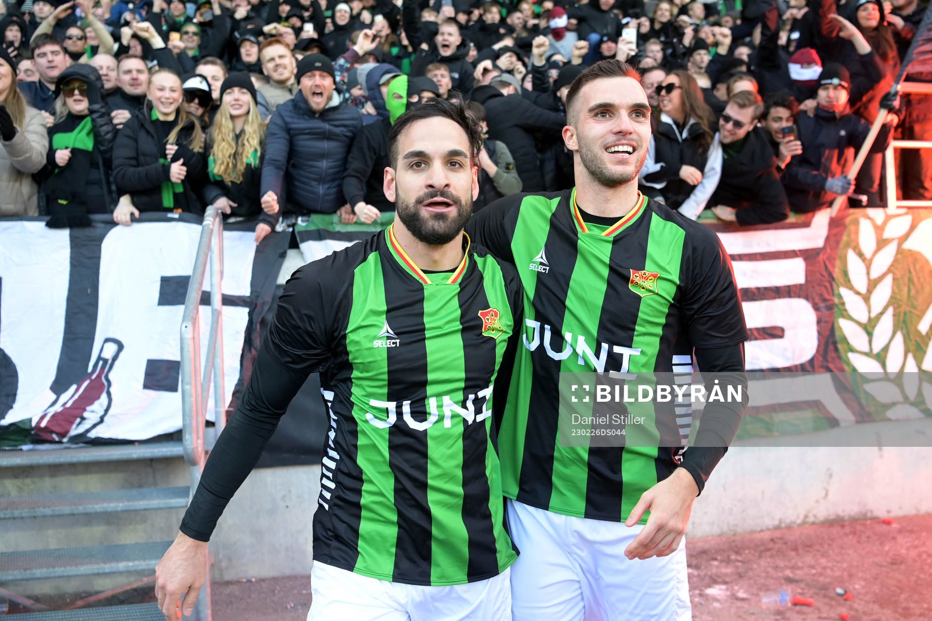 GAISs Mervan Celik och Egzon Binaku jublar