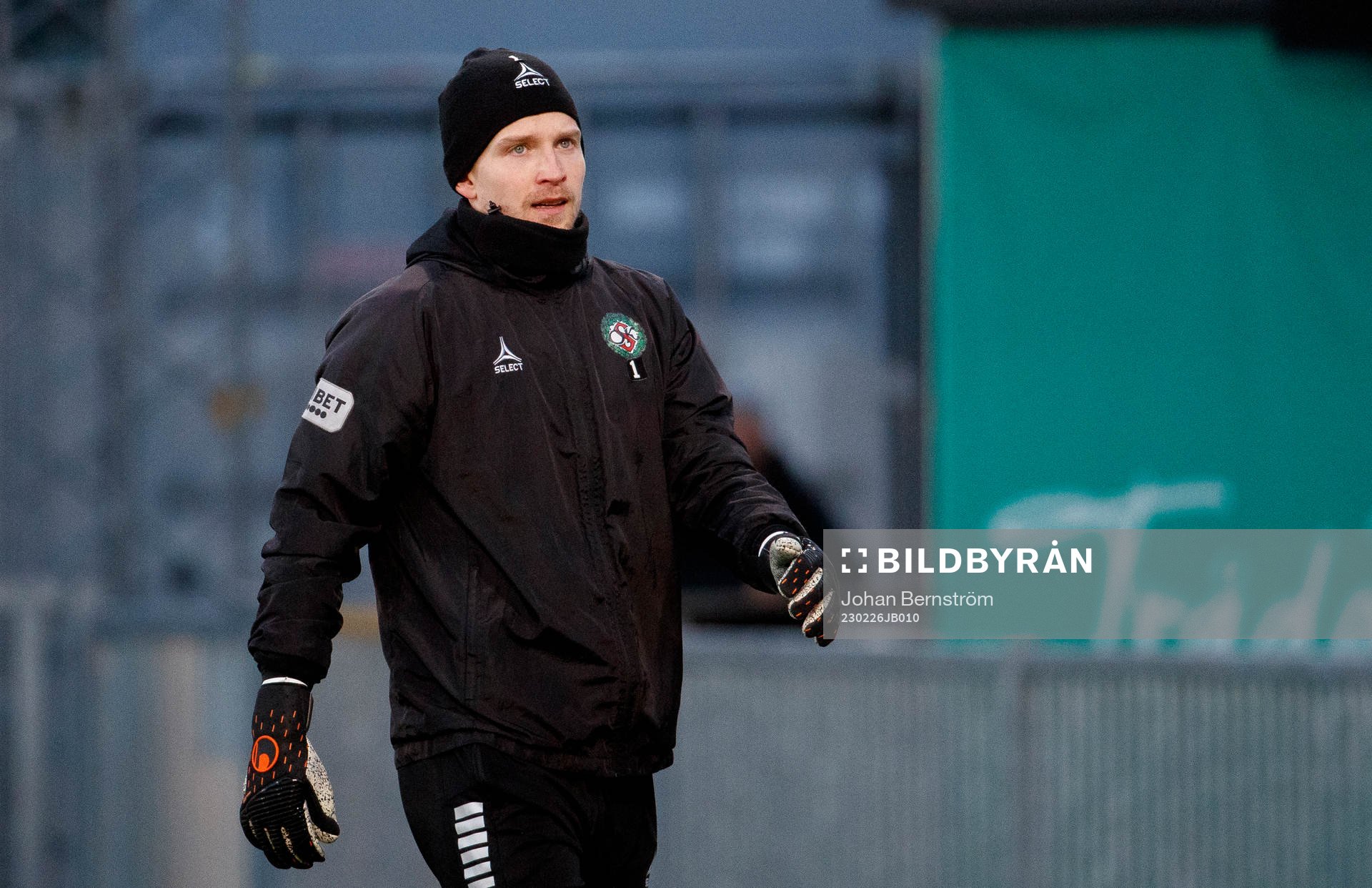 Örebros målvakt William Eskelinen inför fotbollsmatchen i Svenska Cupen mellan Örebro och Djurgården den 26 februari 2023 i Örebro. 
