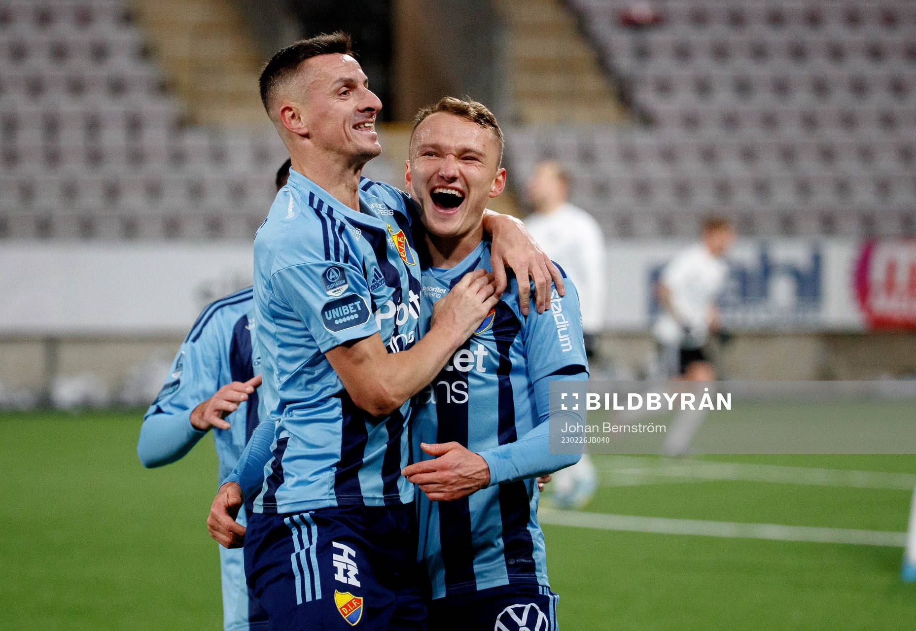 Djurgårdens Piotr Johansson gör 1-2 och jublar med Haris