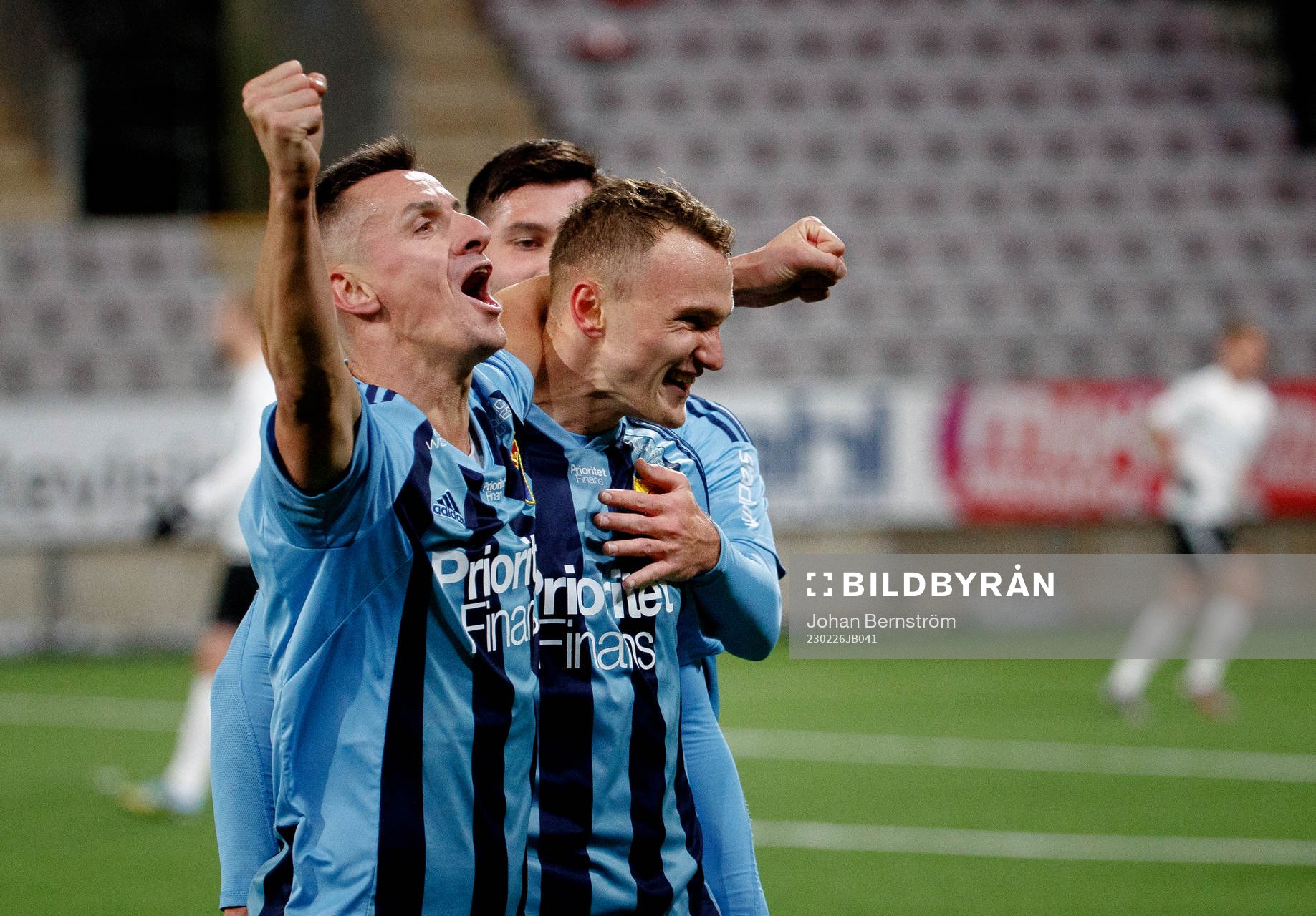 Djurgårdens Piotr Johansson gör 1-2 och jublar med Haris