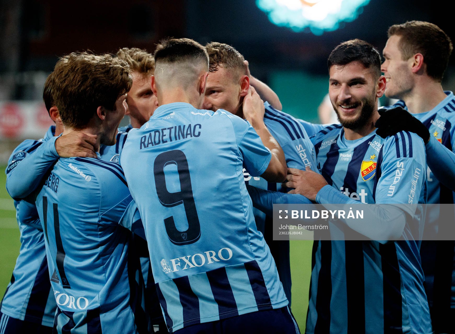 Djurgårdens Piotr Johansson gör 1-2 och jublar med Haris