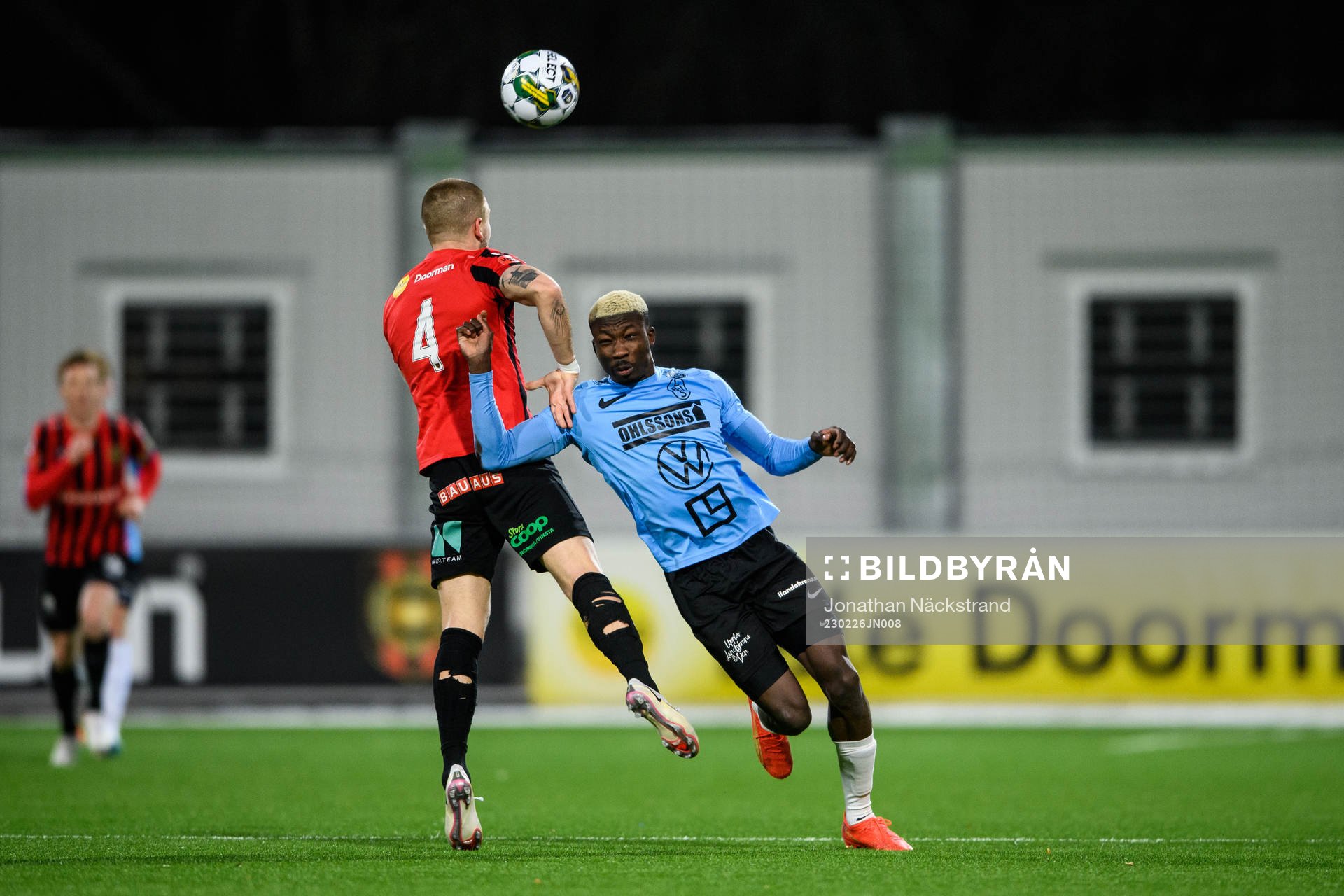 Brommapojkarnas Amadeus Sögaard och Landskronas Ousmane