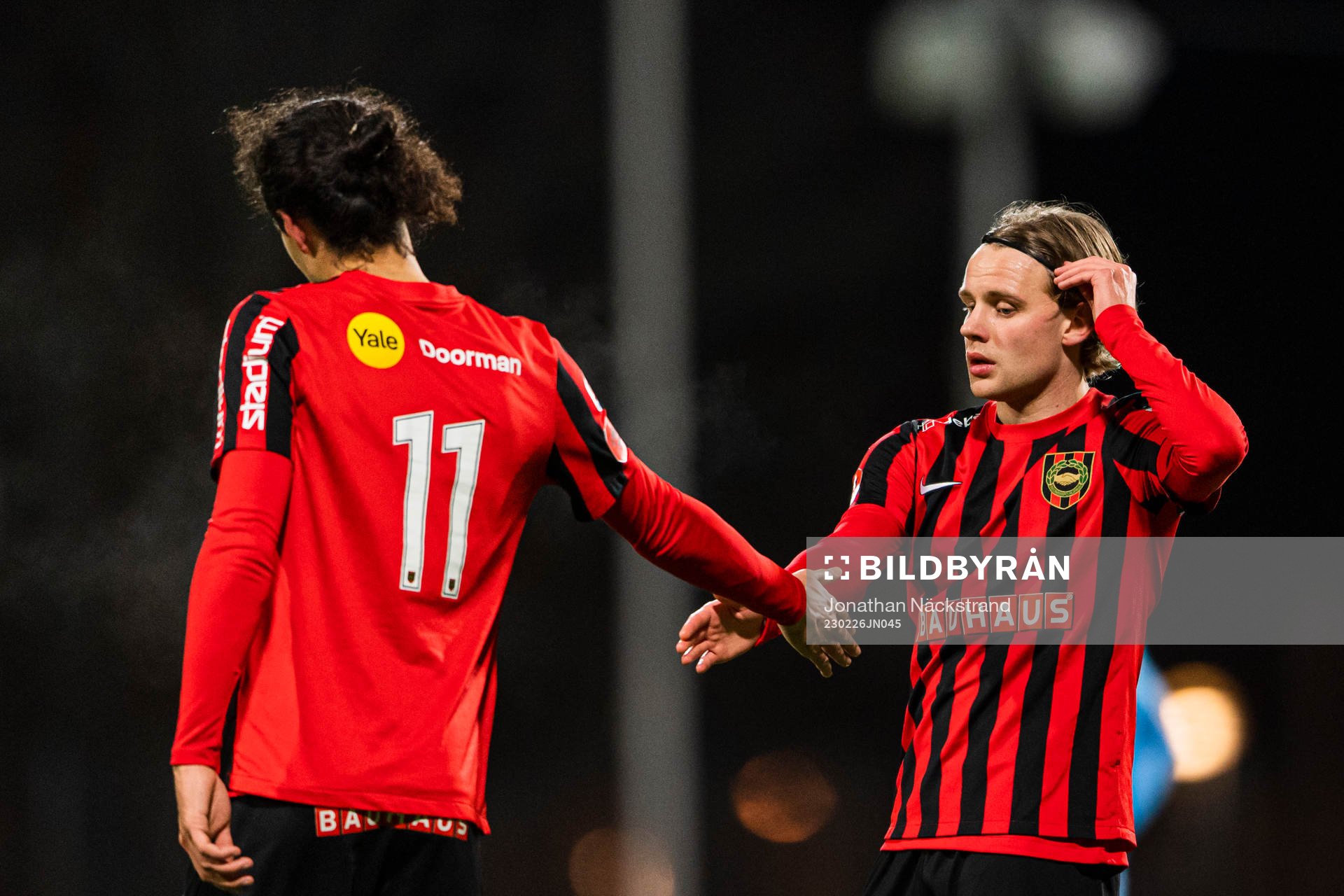 Brommapojkarnas Oscar Pettersson och Monir Jelassi