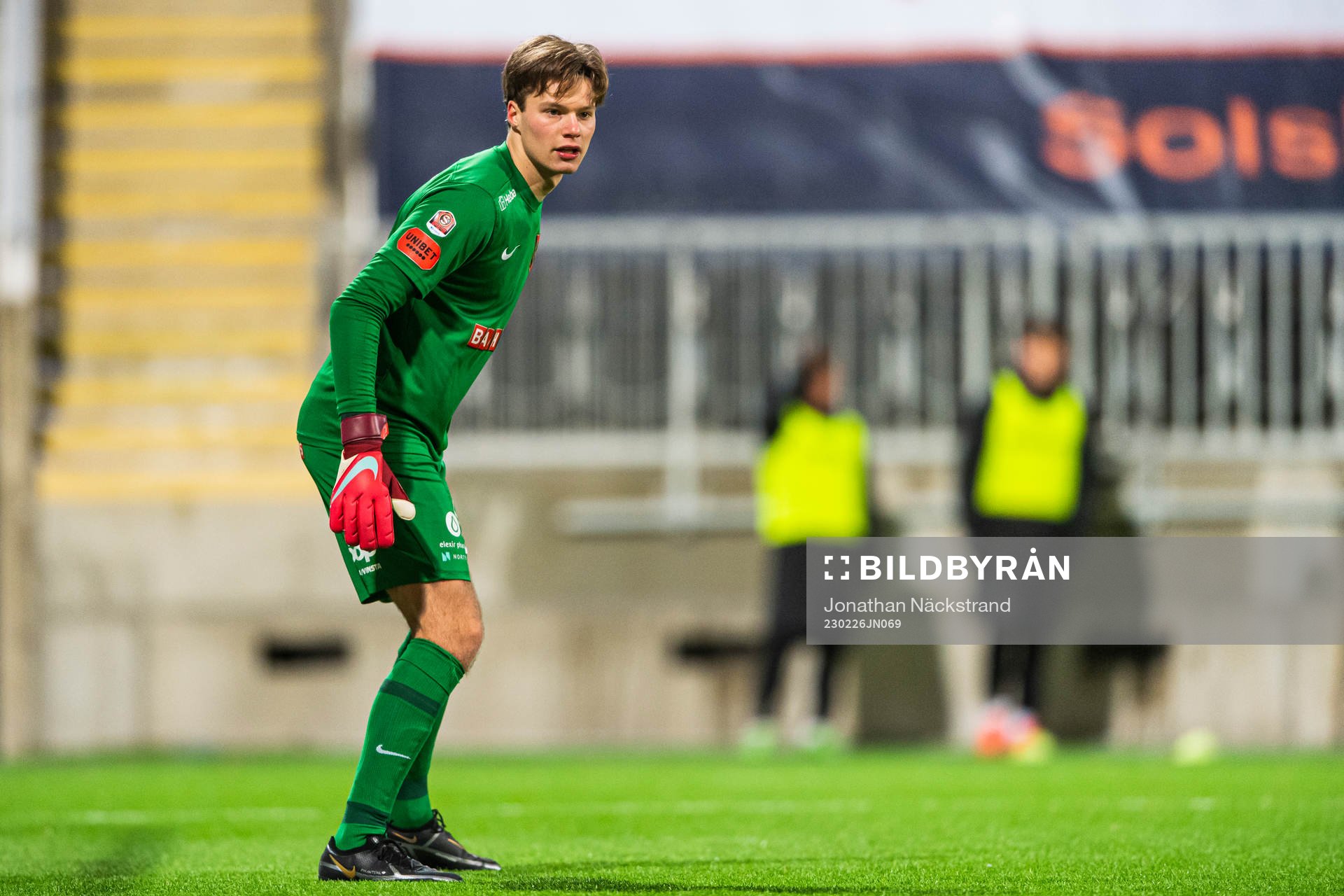 Brommapojkarnas målvakt Filip Sidklev