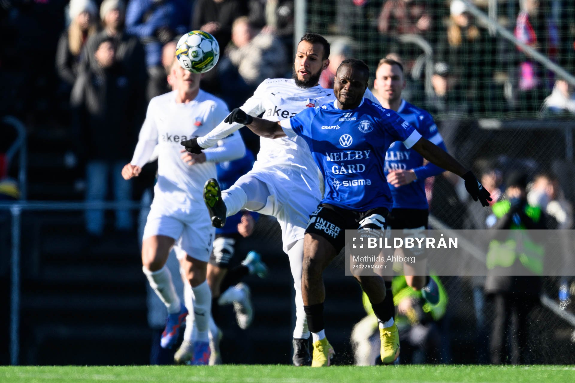 Helsingborgs Sumar Almadjed och Trelleborgs Henry Offia