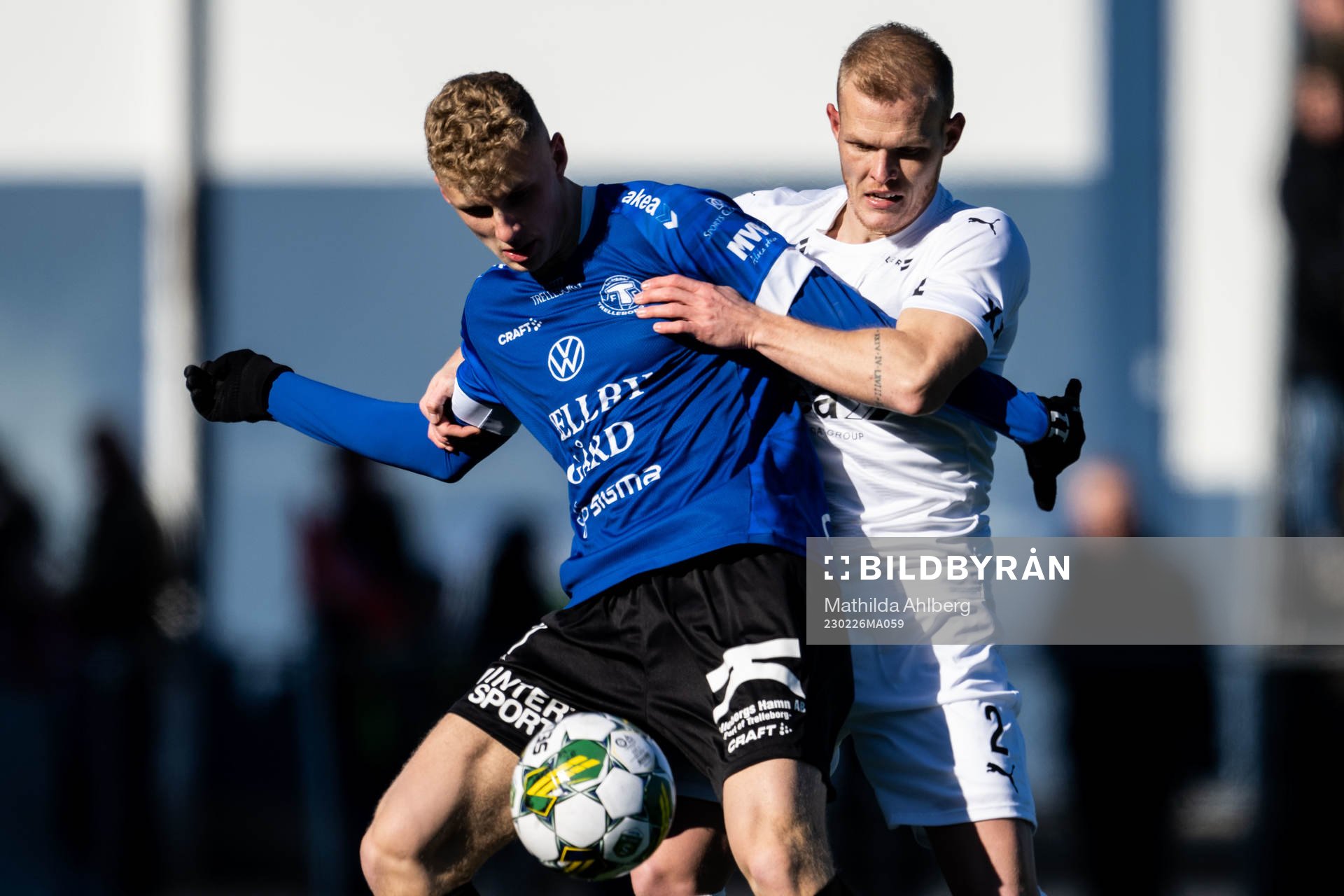 Trelleborgs Liam Olausson och Helsingborgs Philip Rejnhold
