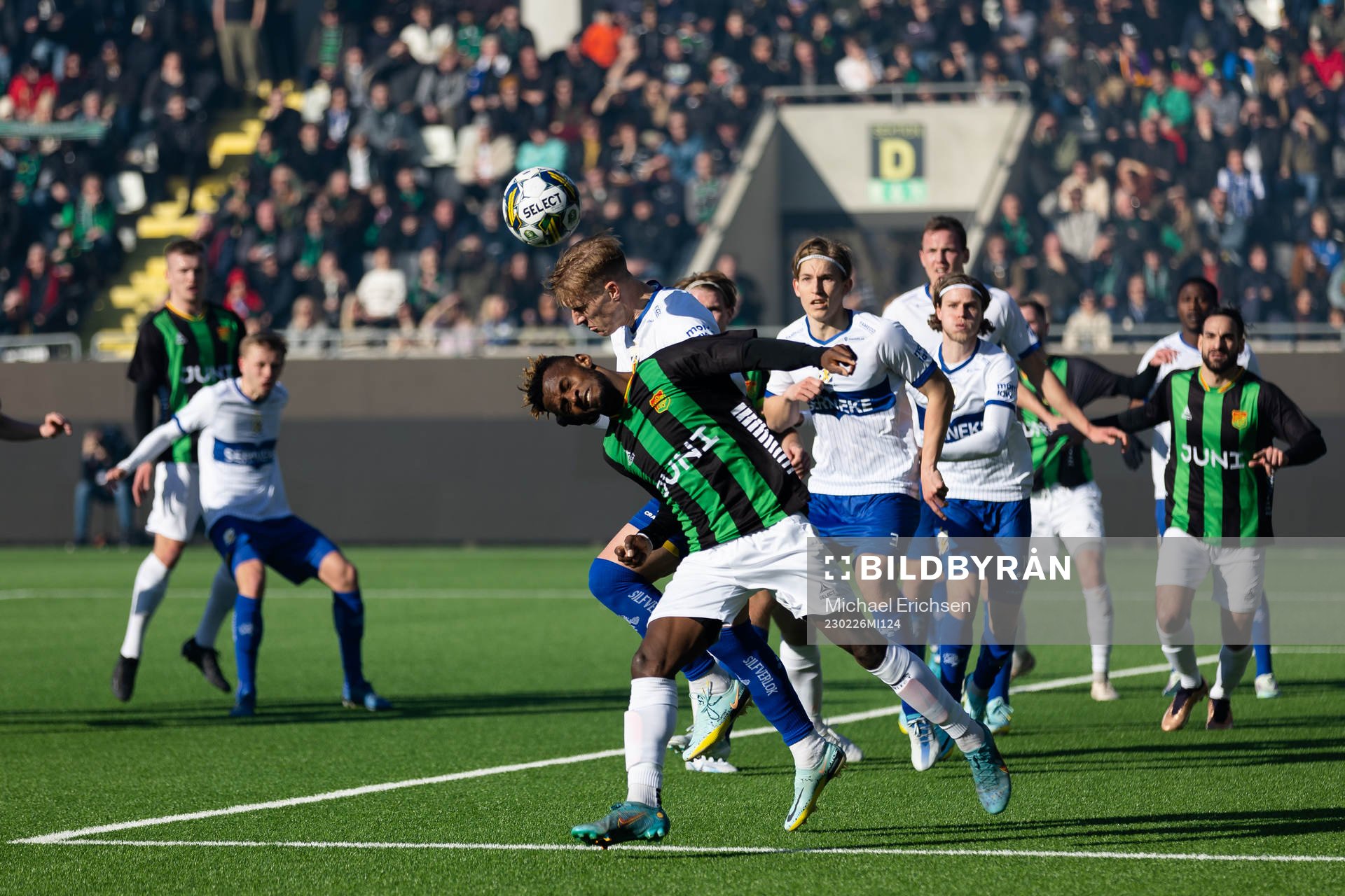 IFK Göteborgs Oscar Wendt och GAIS Rickard Emeka Friday