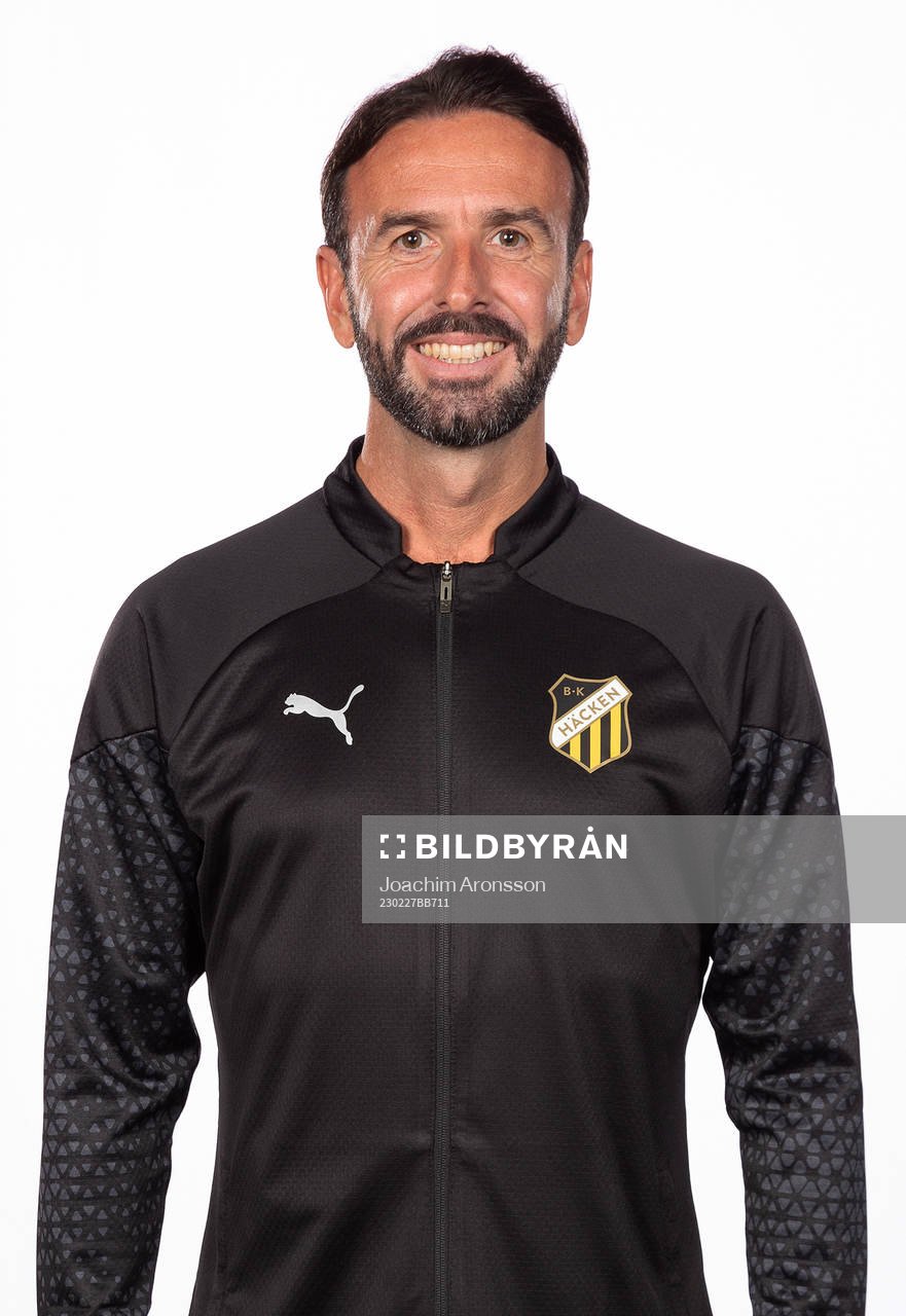 Häckens Fystränare Jordi Gonzalez poserar för ett porträtt den 27 februari 2023 i Göteborg.