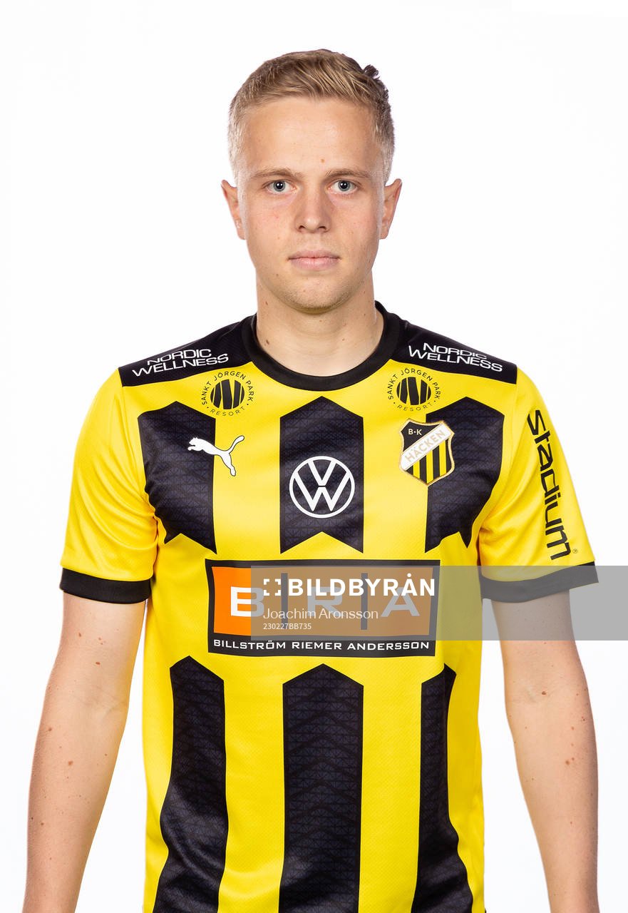 Häckens Tomas Totland