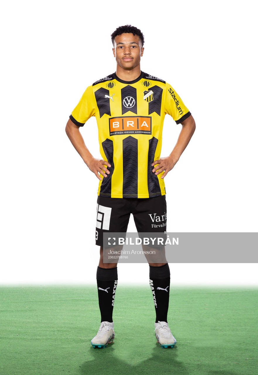 Häckens Momodou Sonko