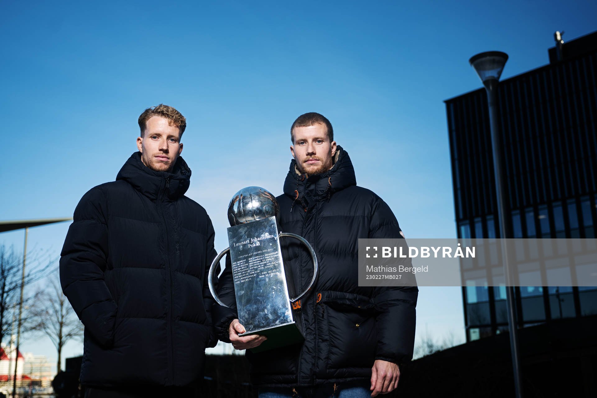 Samuel Gustafson och Simon Gustafson med Lennart Johanssons