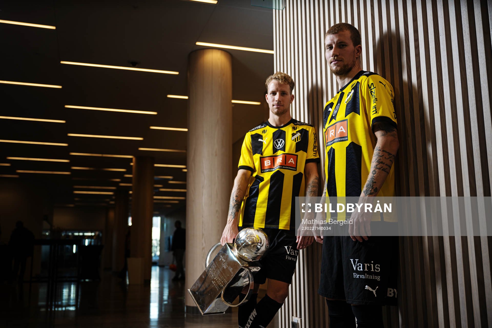Samuel Gustafson och Simon Gustafson med Lennart Johanssons