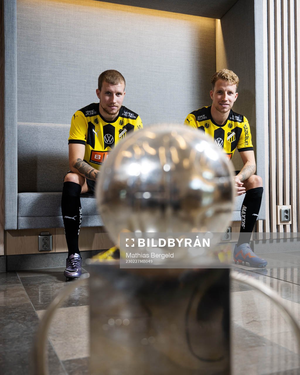 Simon Gustafson och Samuel Gustafson med Lennart Johanssons
