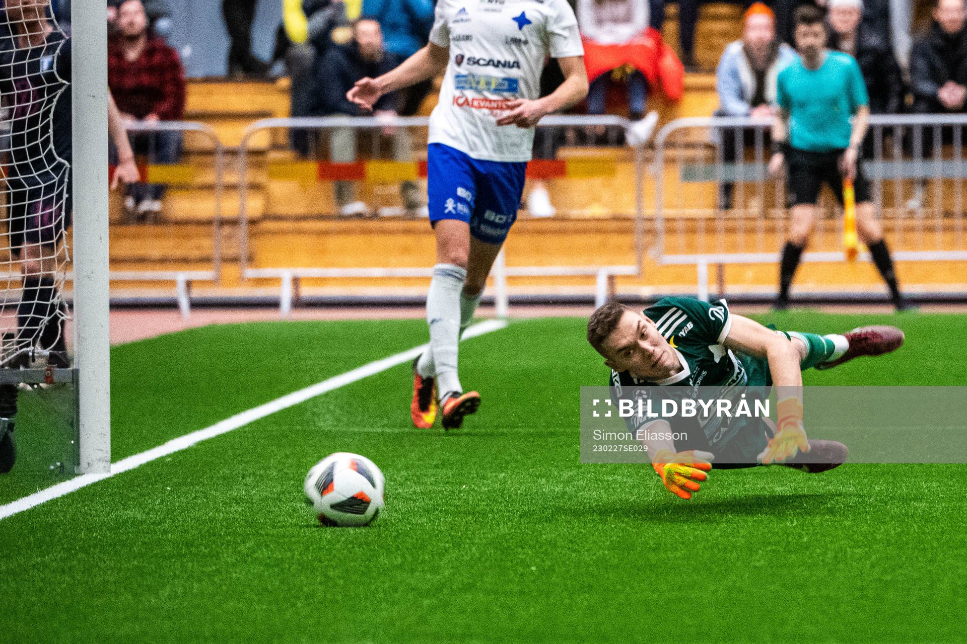 IFK Luleås målvakt Rasmus Juhani Aspholm under fotbollsmatchen i Svenska Cupen mellan IFK Luleå och Malmö FF den 27 februari 2023 i Luleå. 