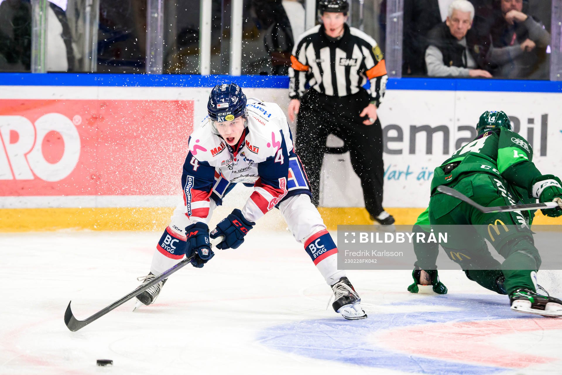 Linköpings Mattias Hävelid och Färjestads Victor Ejdsell