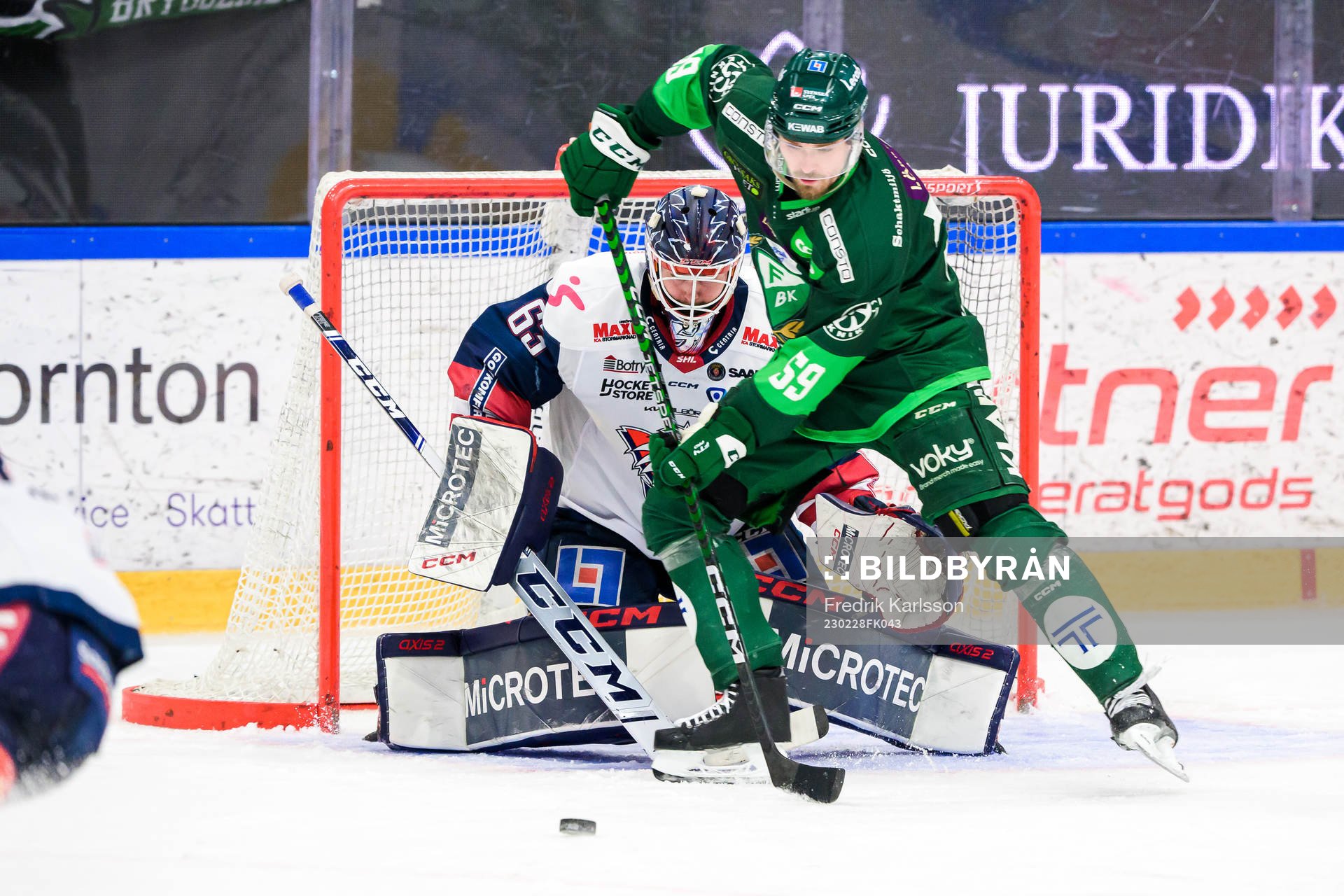 Linköpings målvakt Marcus Högberg och Färjestads Linus