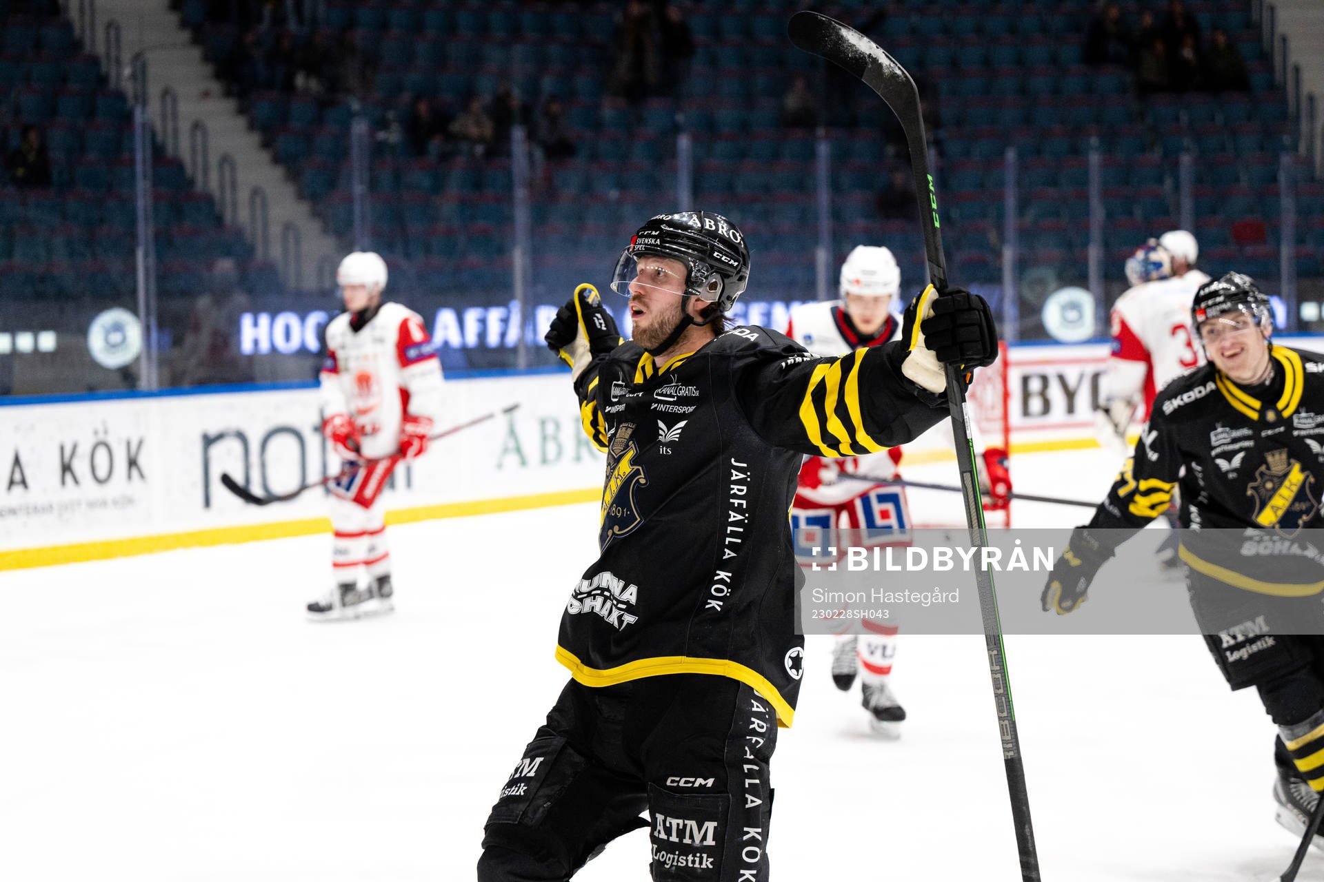 AIKs Erik Flood jublar