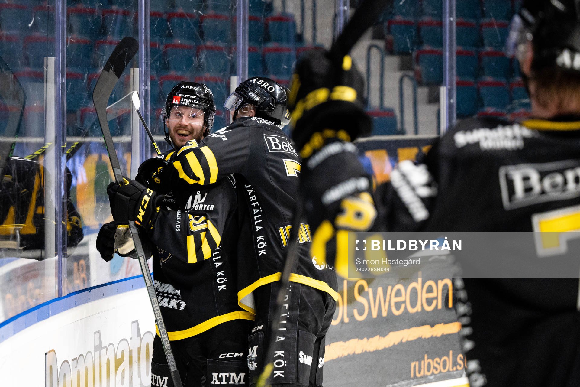 AIKs Erik Flood jublar