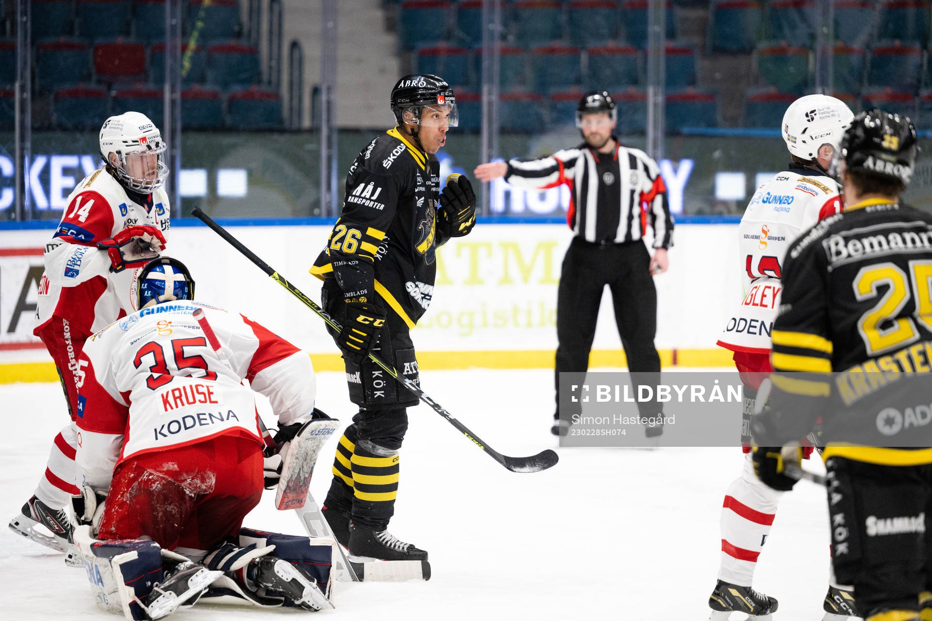 AIKs Oscar Nord jublar