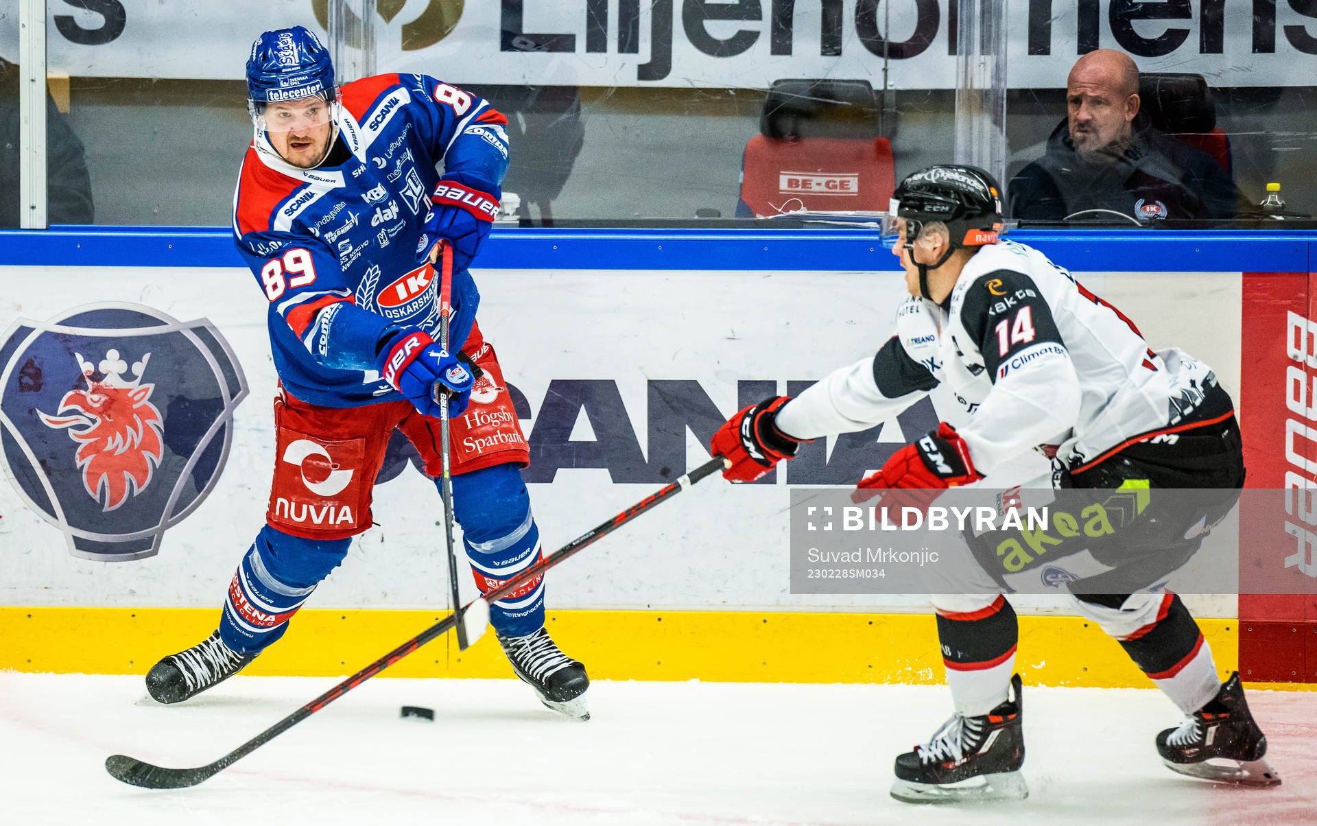 Oskarshamns Patrik Karlkvist och Malmö Redhawks Carl-Johan